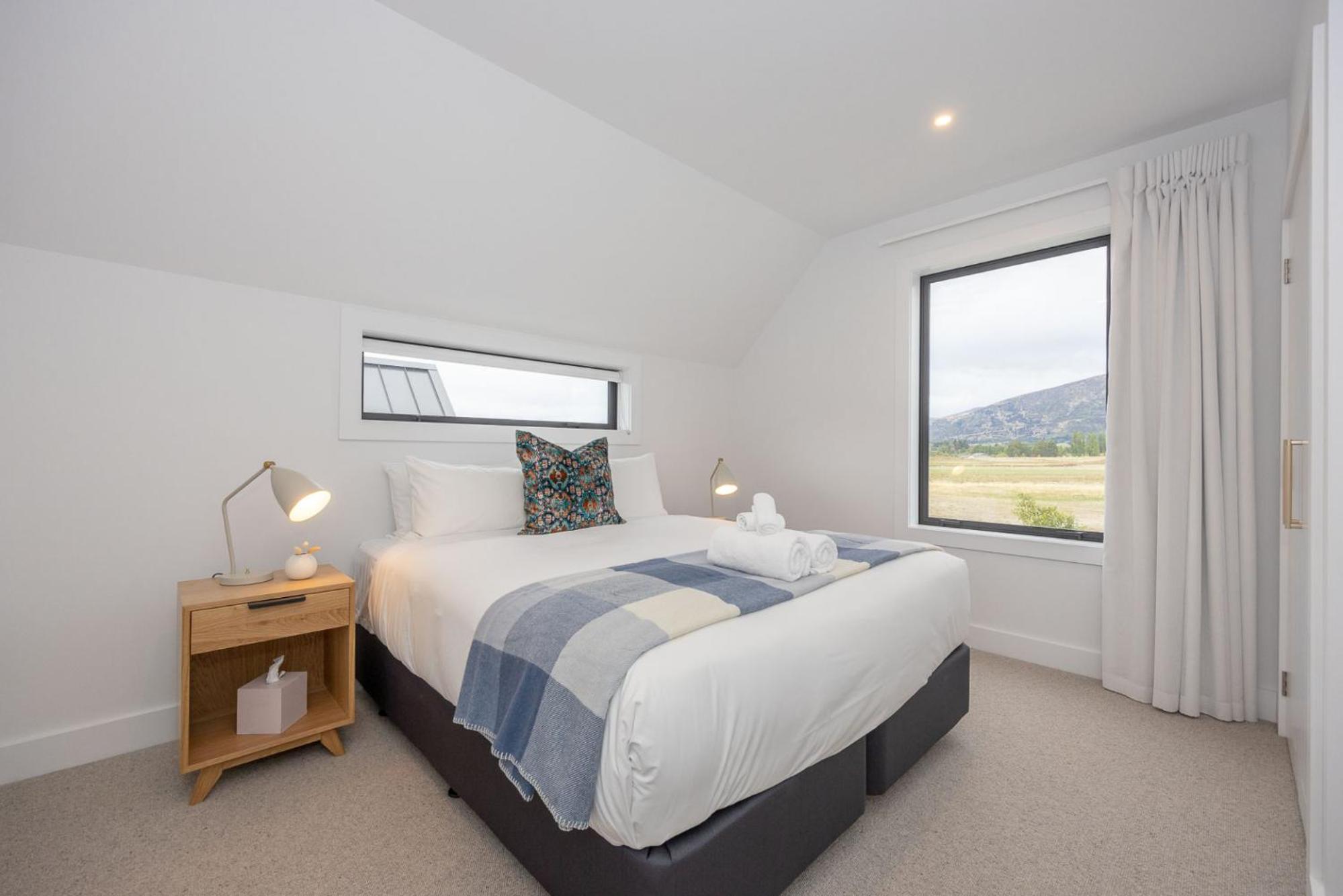 Marjon Peak Retreat | Spa, Pool & Mountain Views