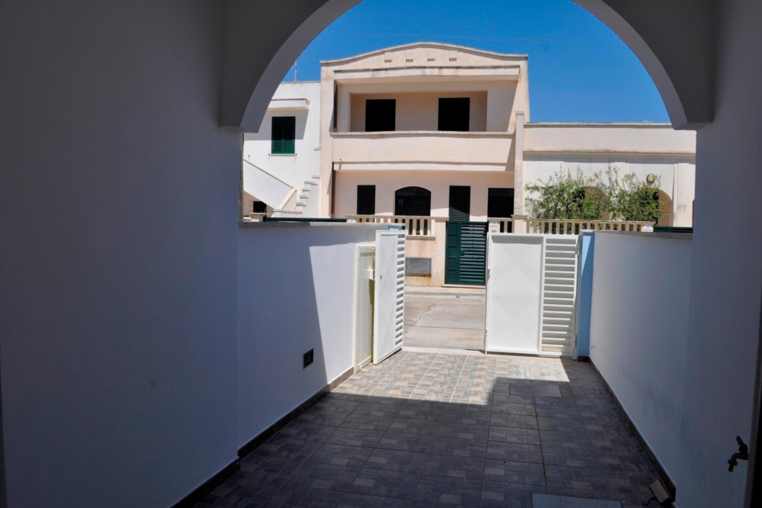 Lido Marini Apartments - Happy Rentals
