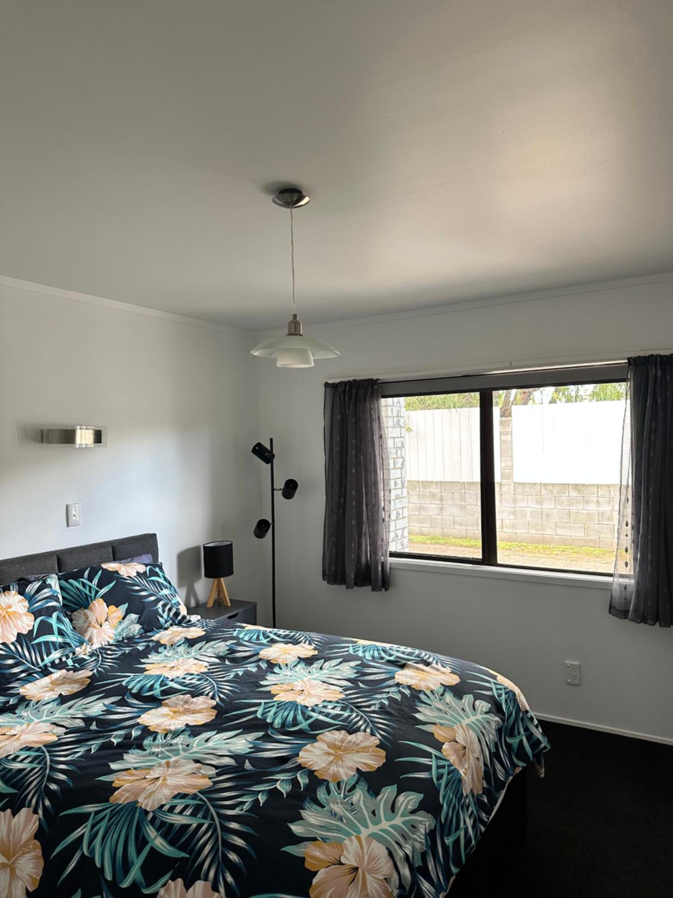 Hosts on the Coast - Lokey Lane view 4