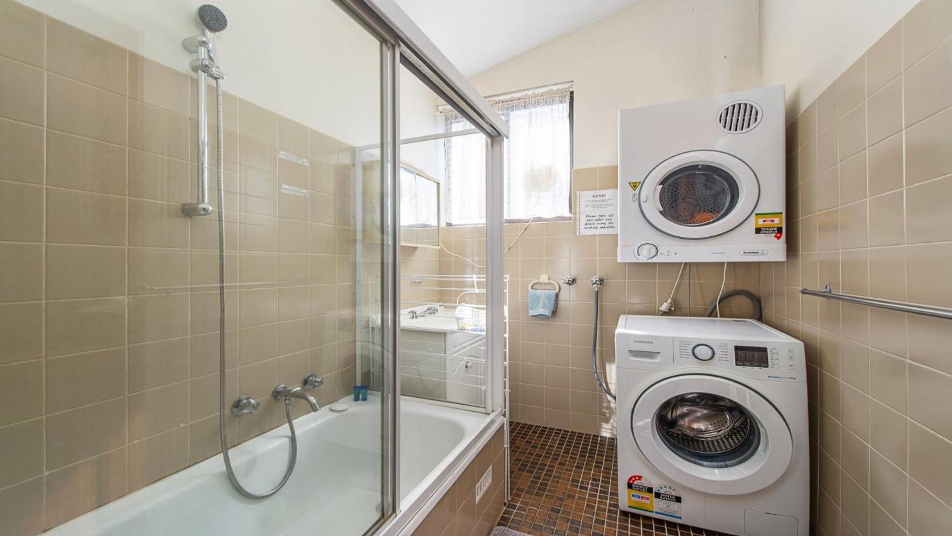 Unit 60 Beachpark Apartments