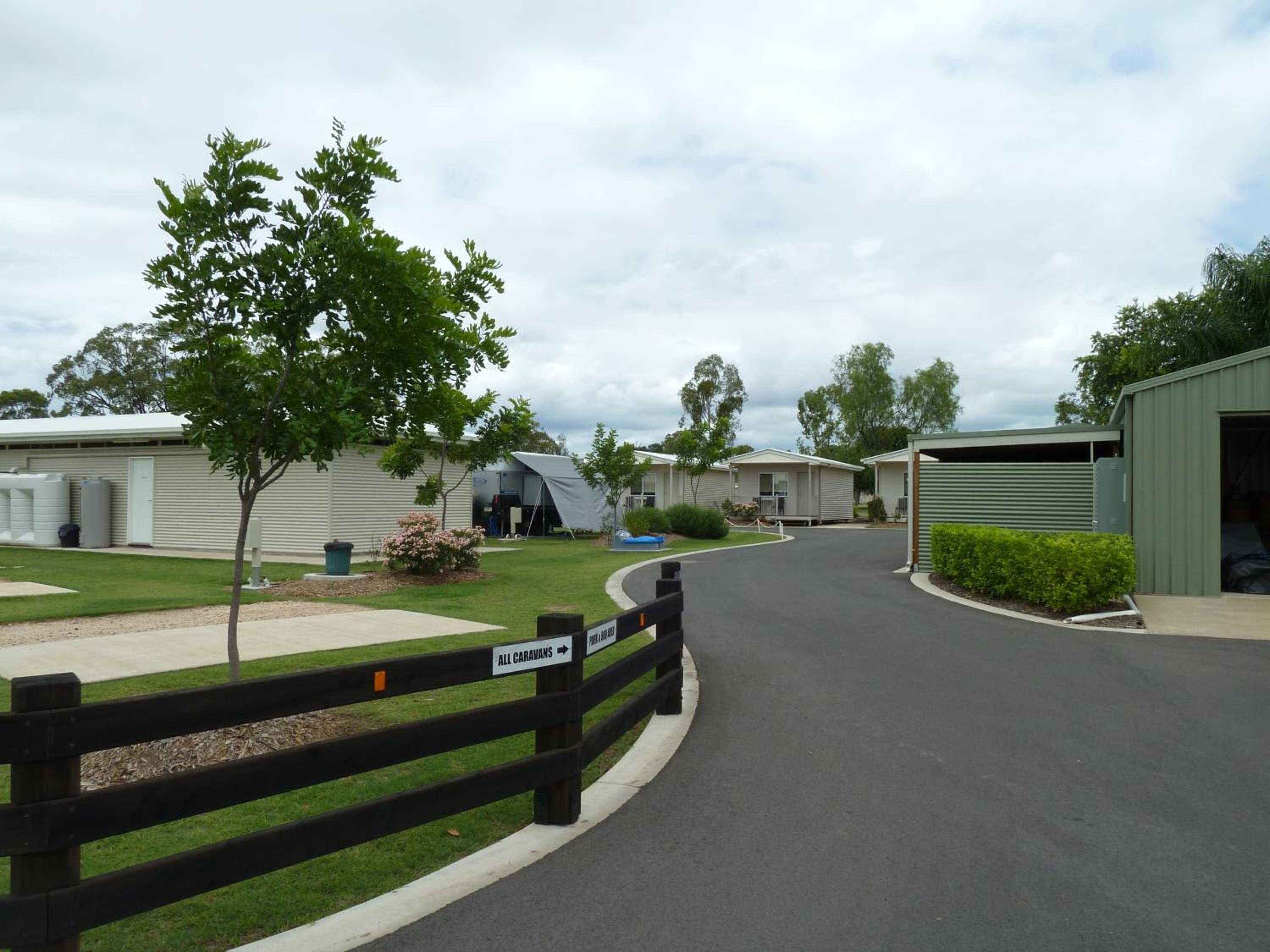 Chinchilla Tourist Park view 4