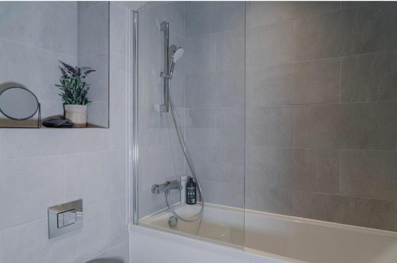 Manchester lovely two bedrooms apartment
