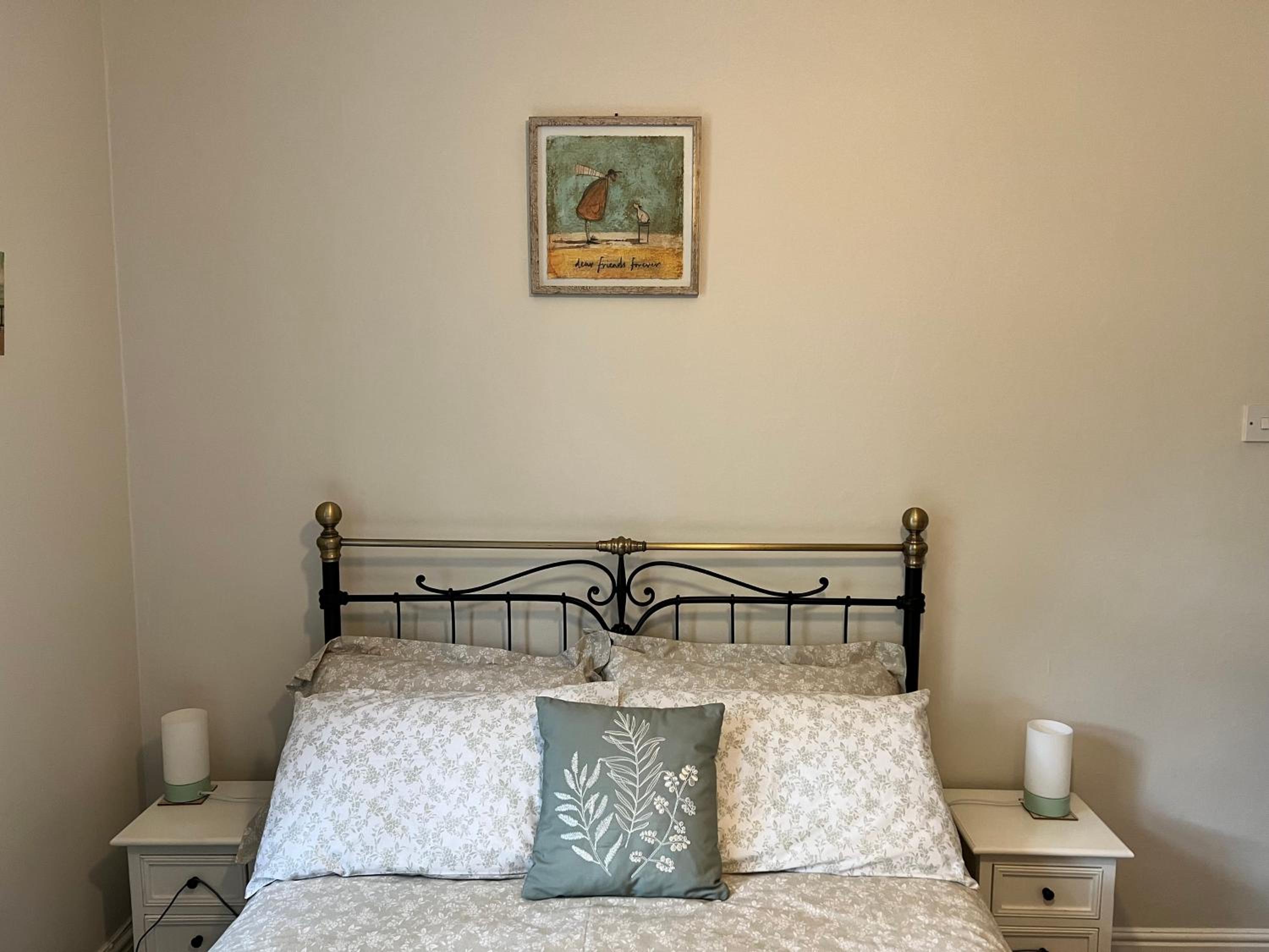 Cosy Heather Cottage