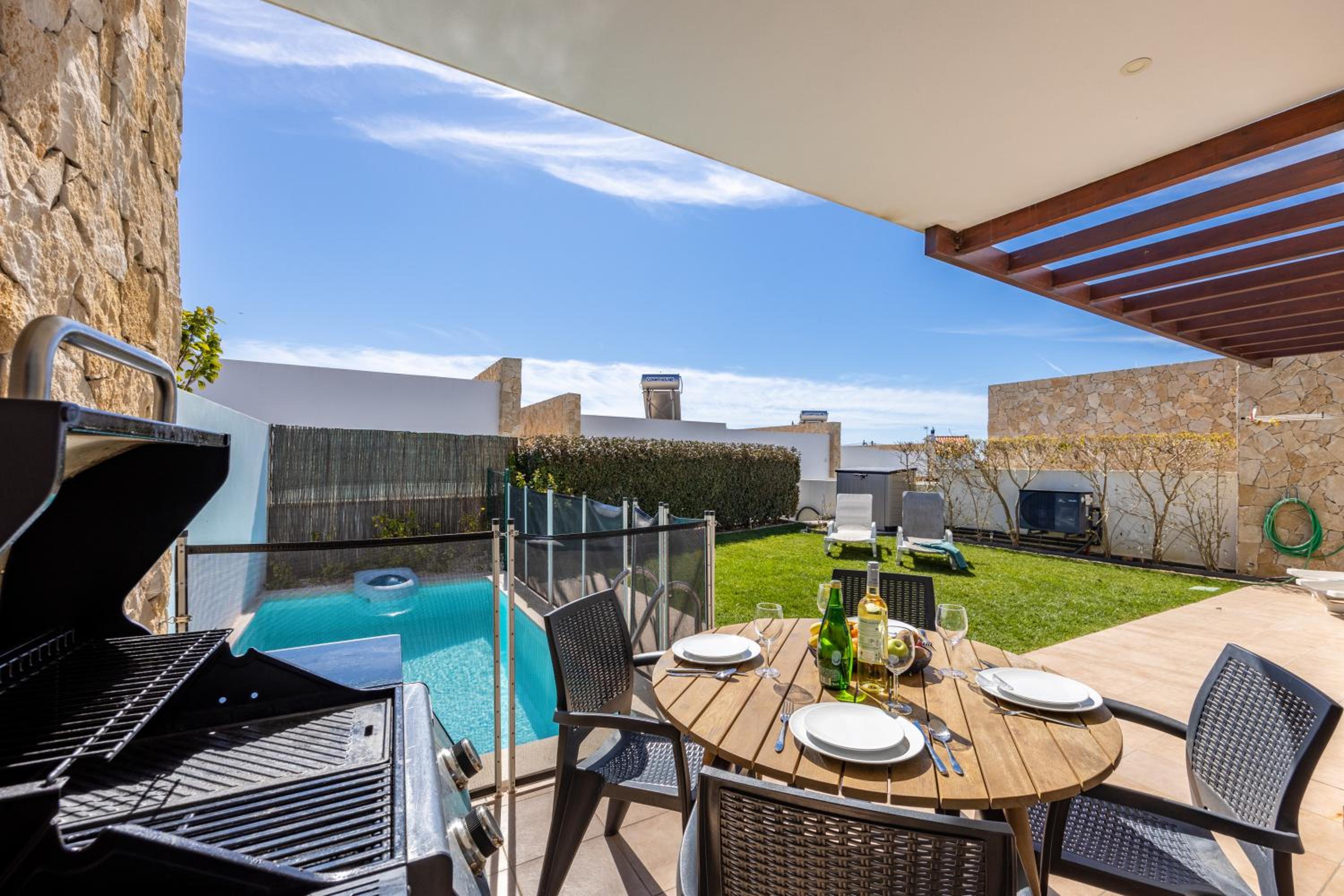 Villa Sagres Surf view 5