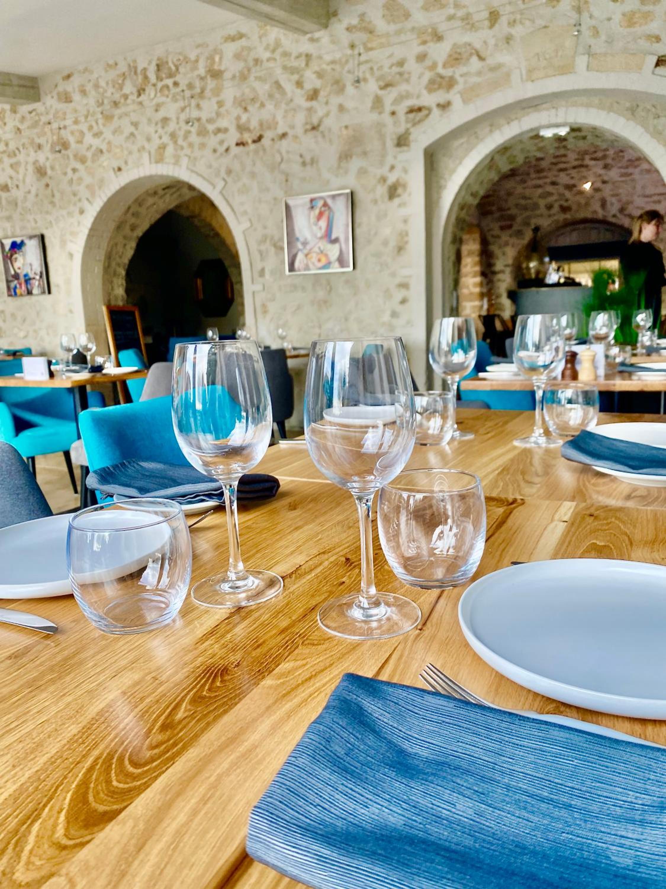 restaurant