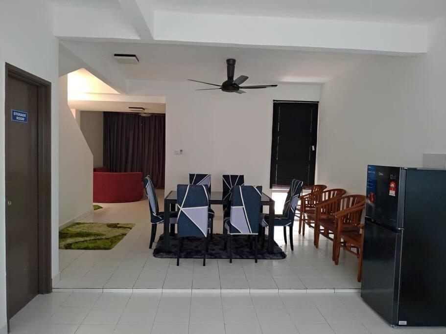 Khaleesi Afamosa Residency Homestay photo 8