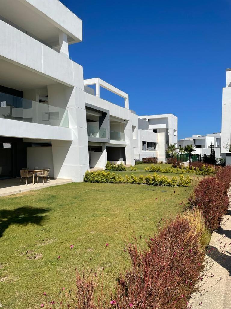 Vanian Gardens Apartment -Stella