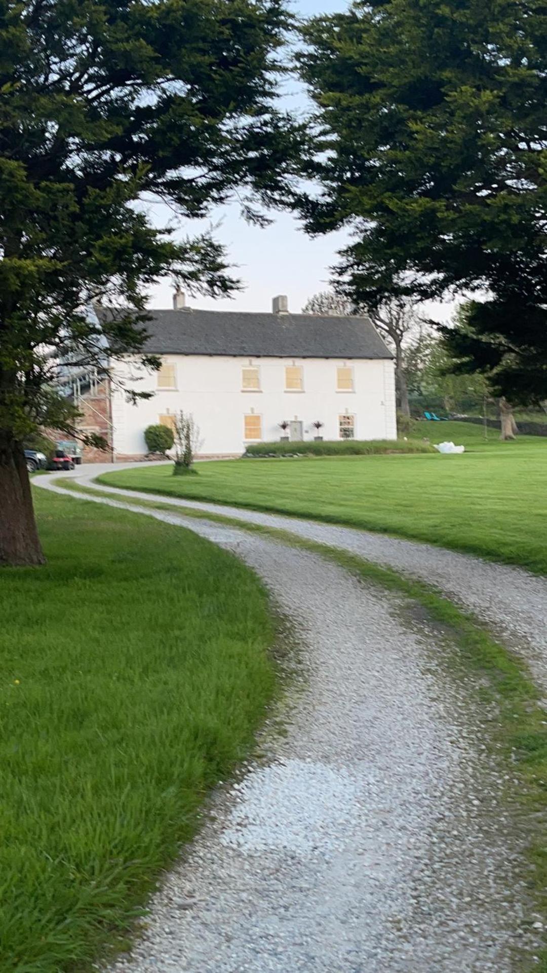 Rame Barton Guest House and Pottery