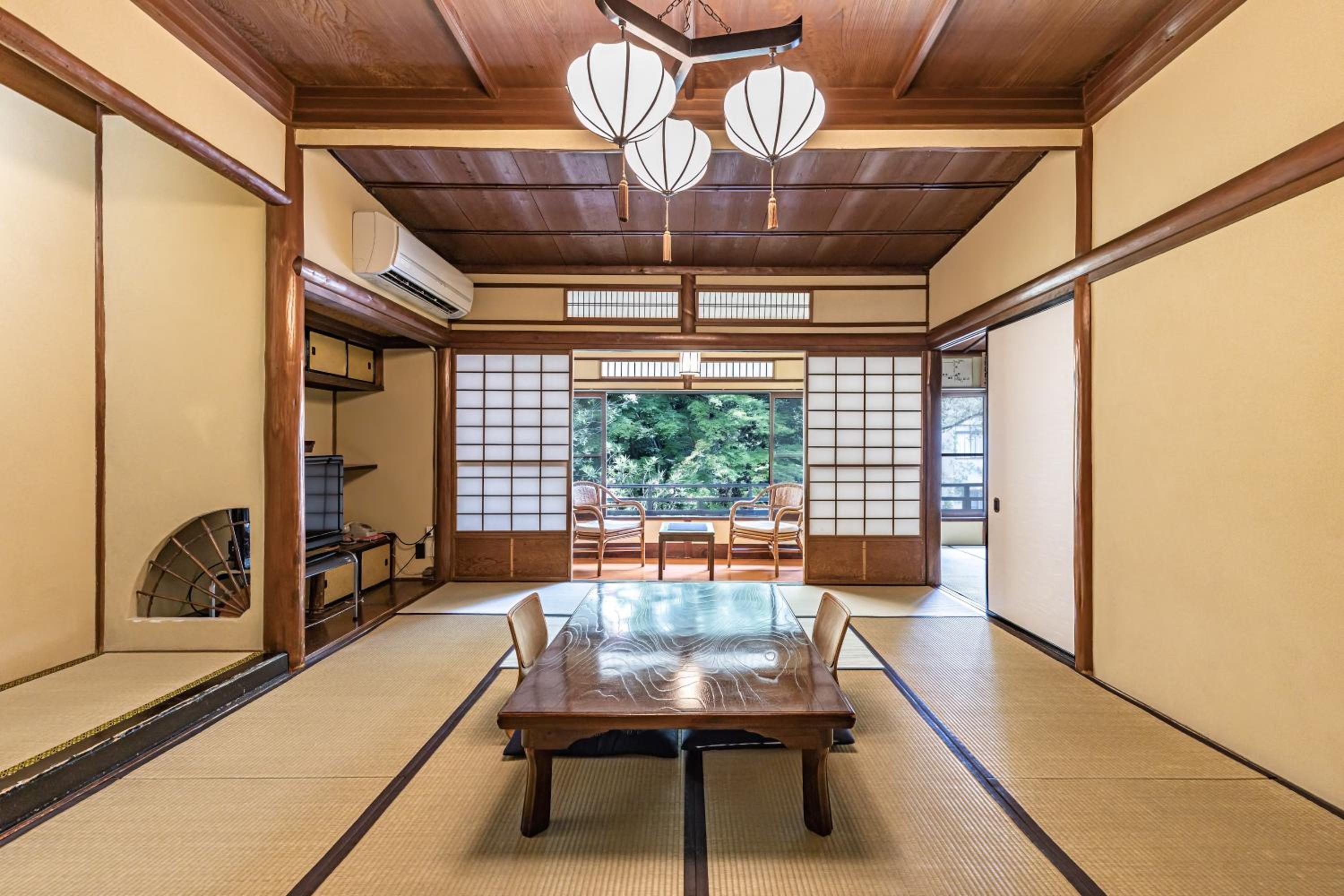 Ichinoyu Honkan