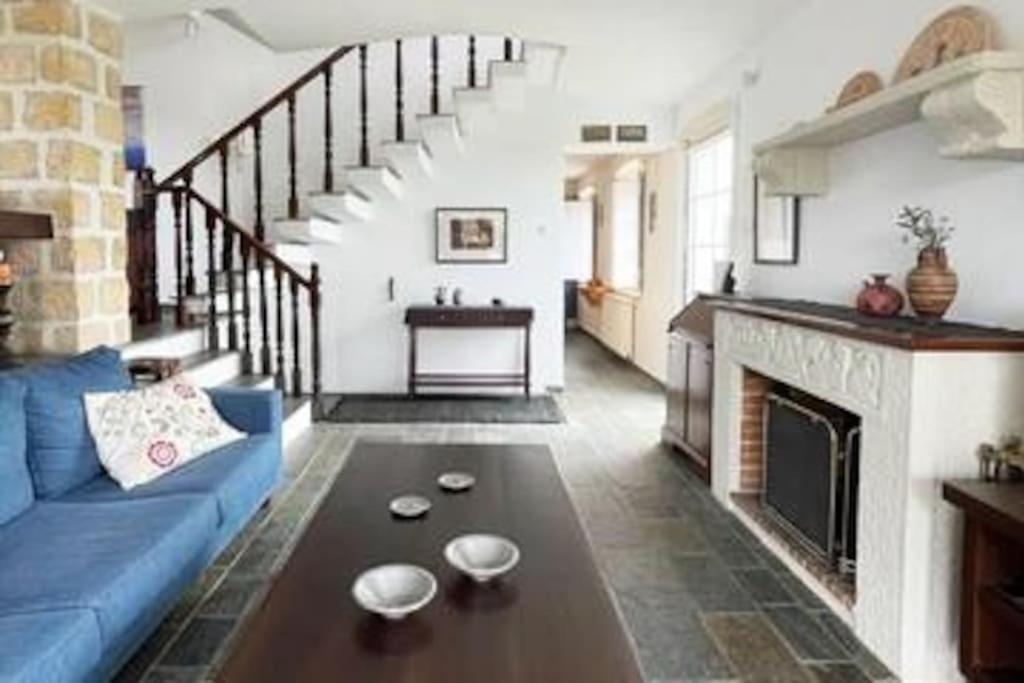 TΟRRE DI PIETRA-LUXURY RESIDENCE-ΑMAZING SEA VIEW view 4