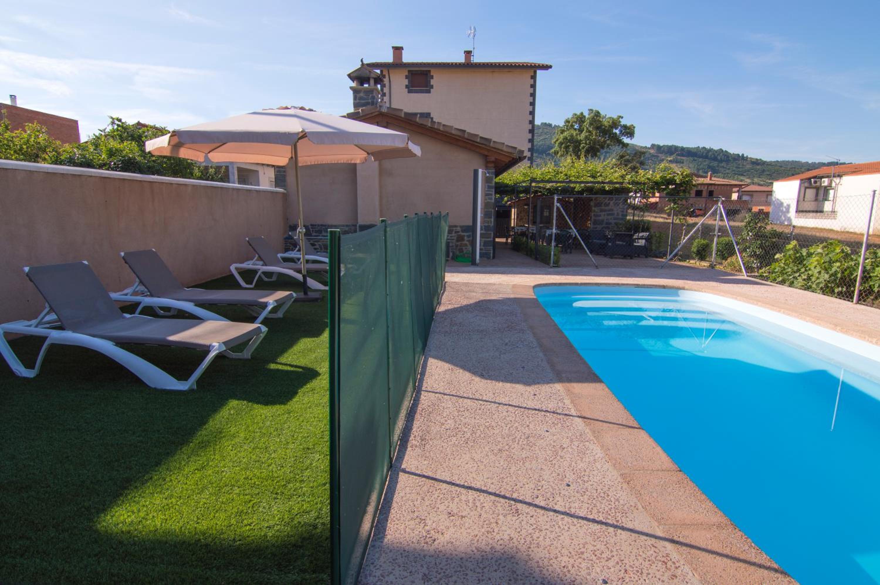 Apartamentos Rurales El Prado