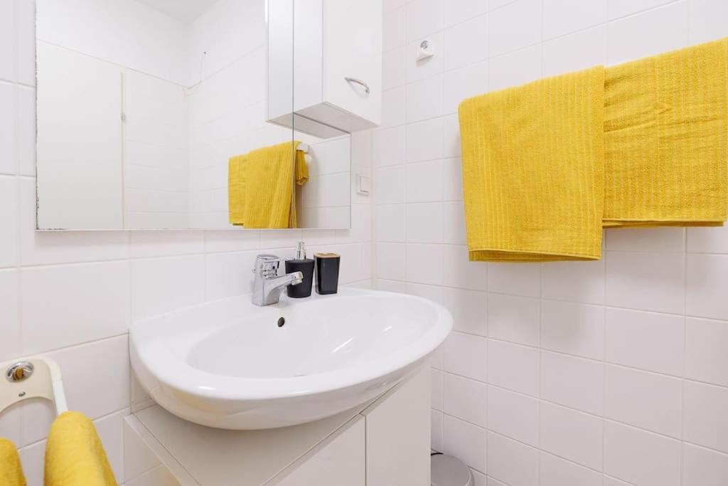NEW! Cozy & Lovely Home in the 3rd district