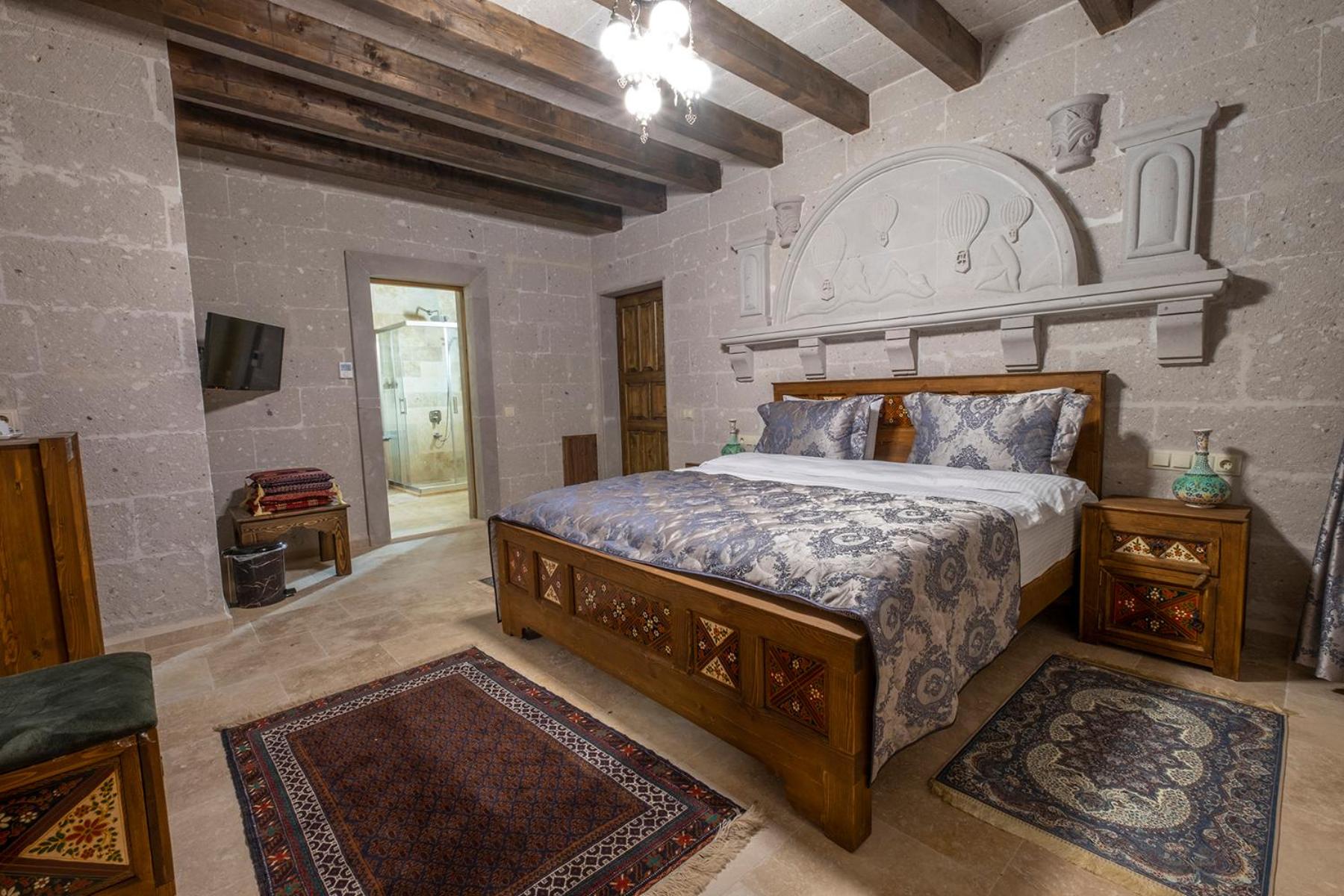 Underground Cave Suites Hotel - Image 71