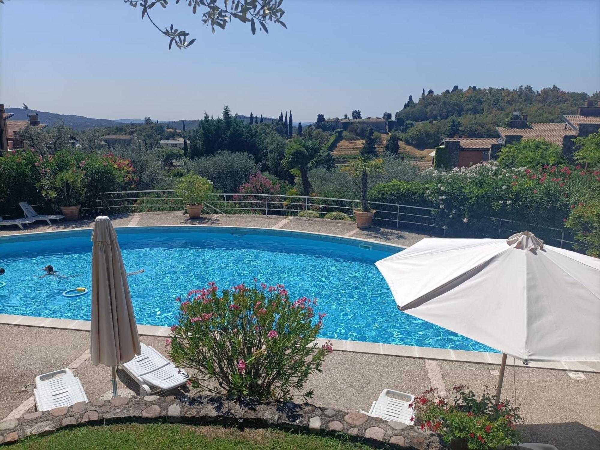 Appartamento in villa sul Garda view 2