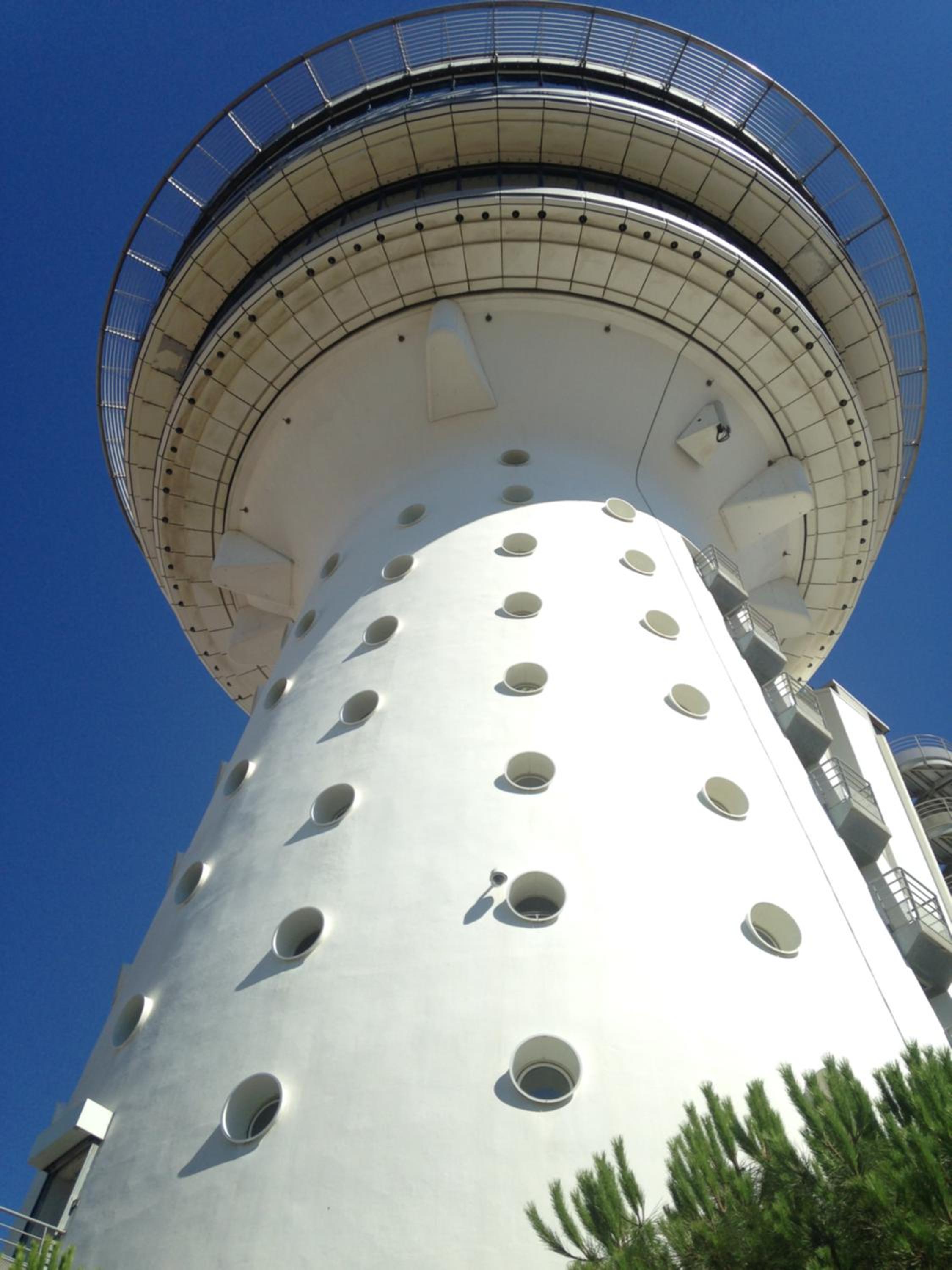 Hotel Le Grand Large Bord de Mer Hotel & Appartements - Image 1