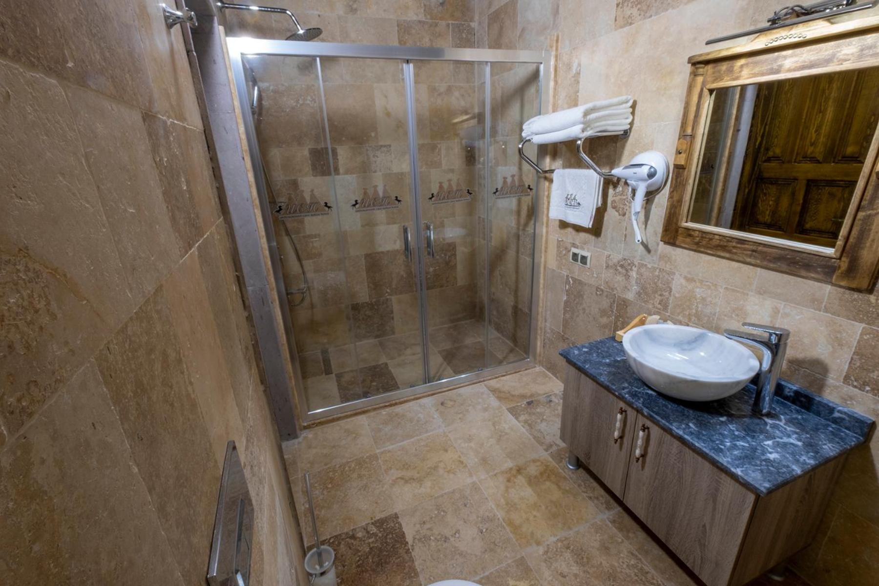 Underground Cave Suites Hotel - Image 14