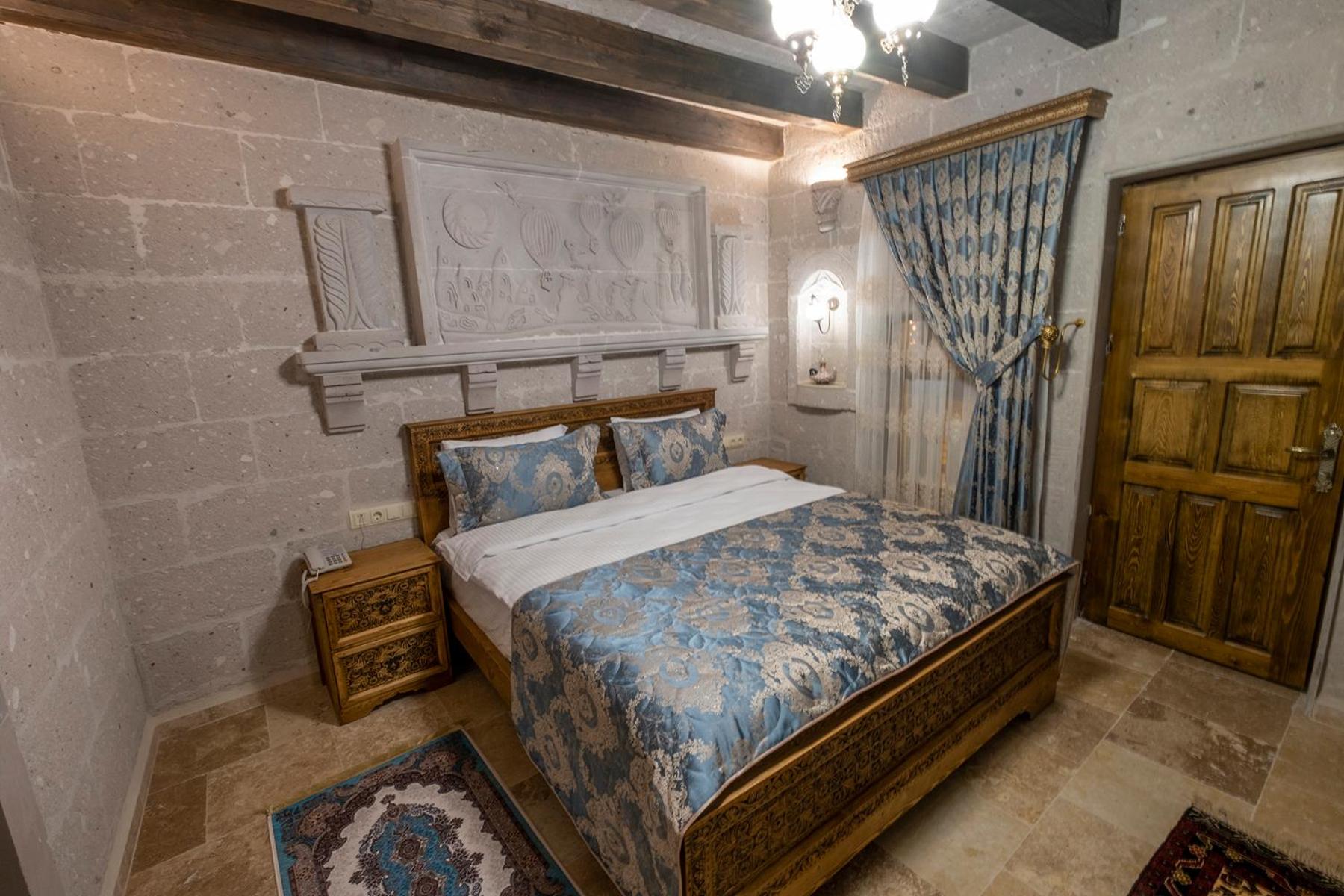 Underground Cave Suites Hotel - Image 48