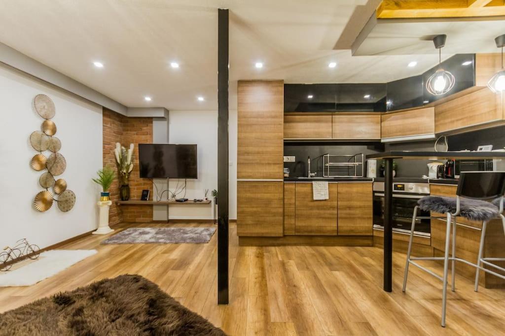 Charming Central Residence by NW Apartments view 2