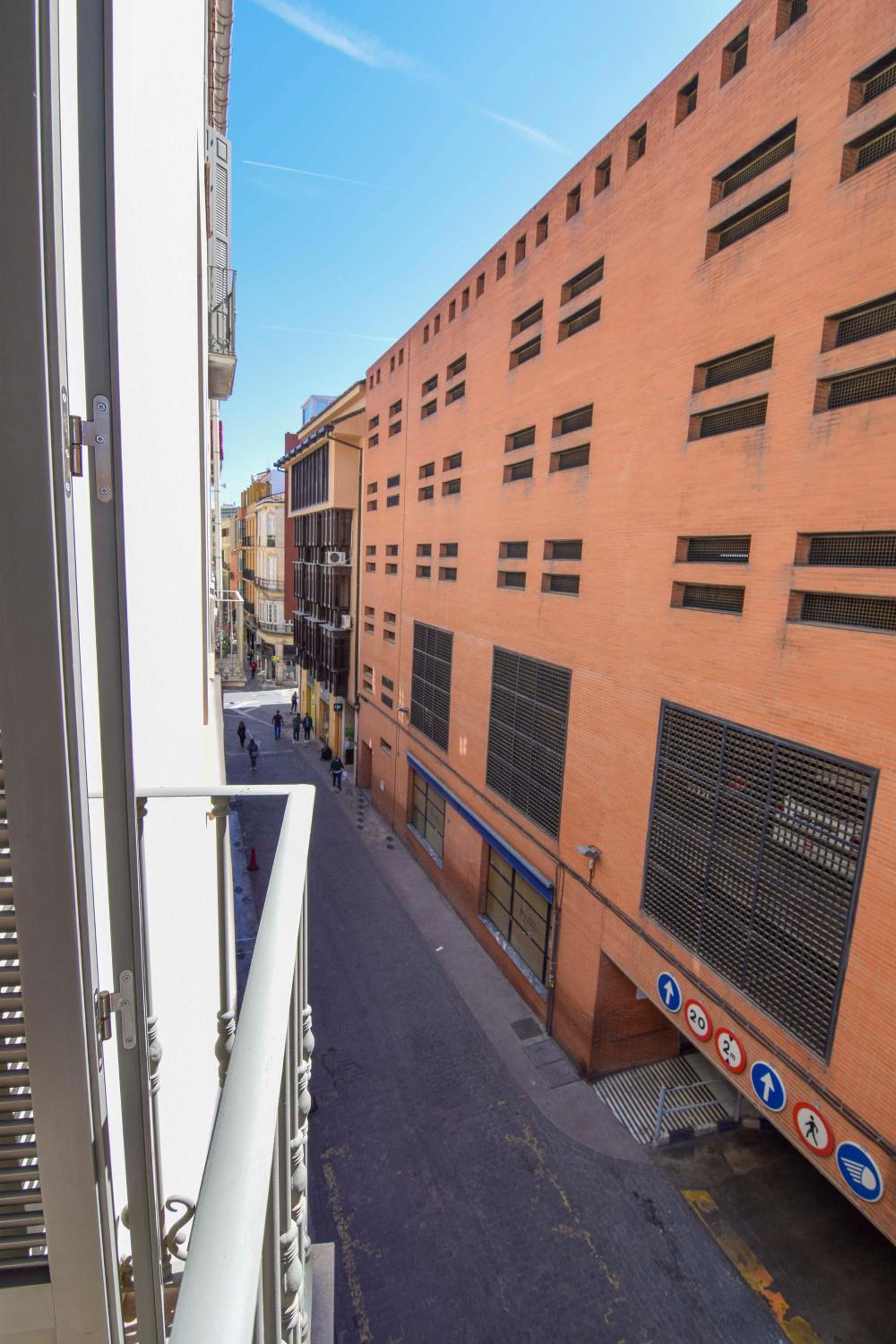 Letmalaga Plaza del Teatro Premium