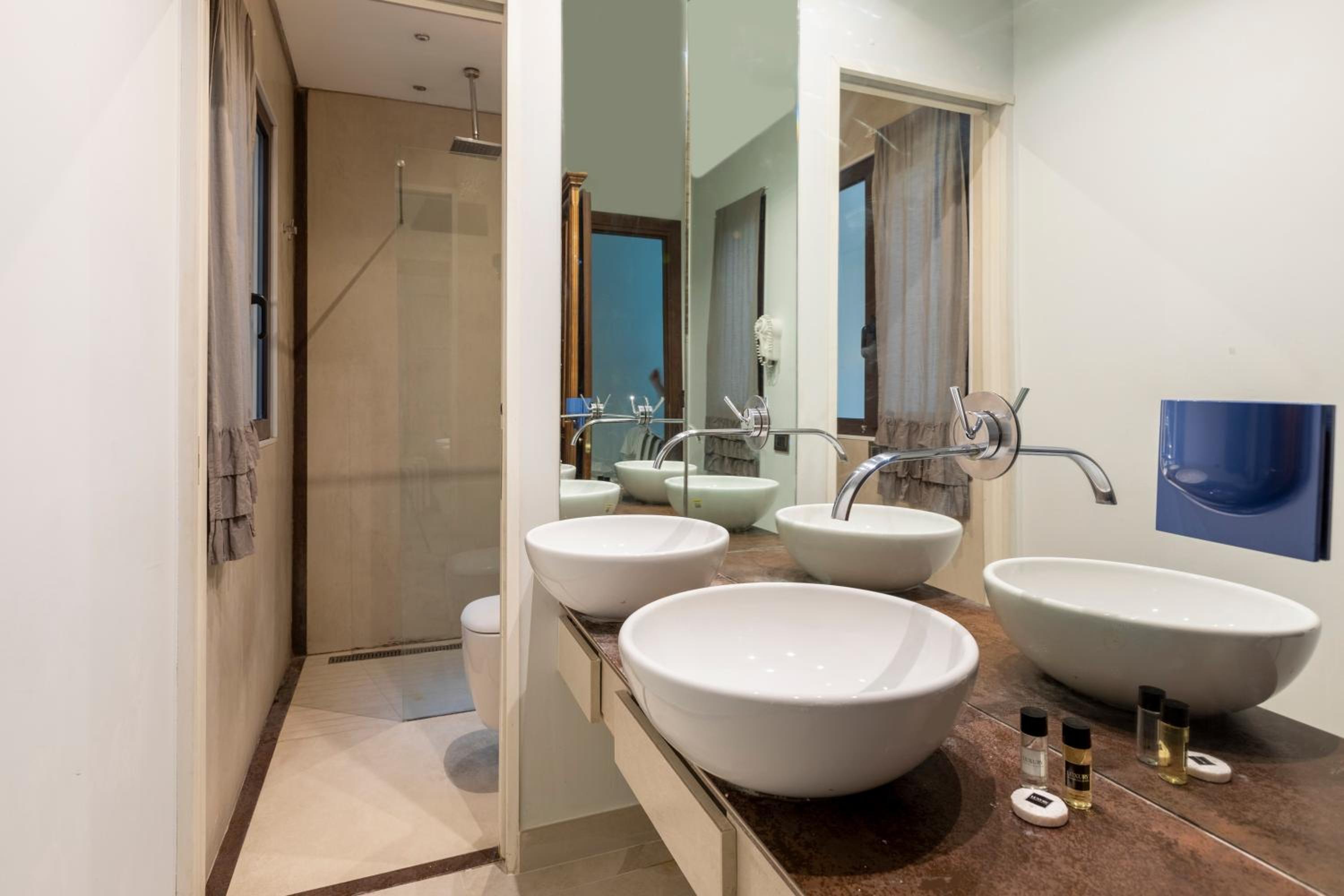 DEZA Case vacanza Nazionale Joy e Living