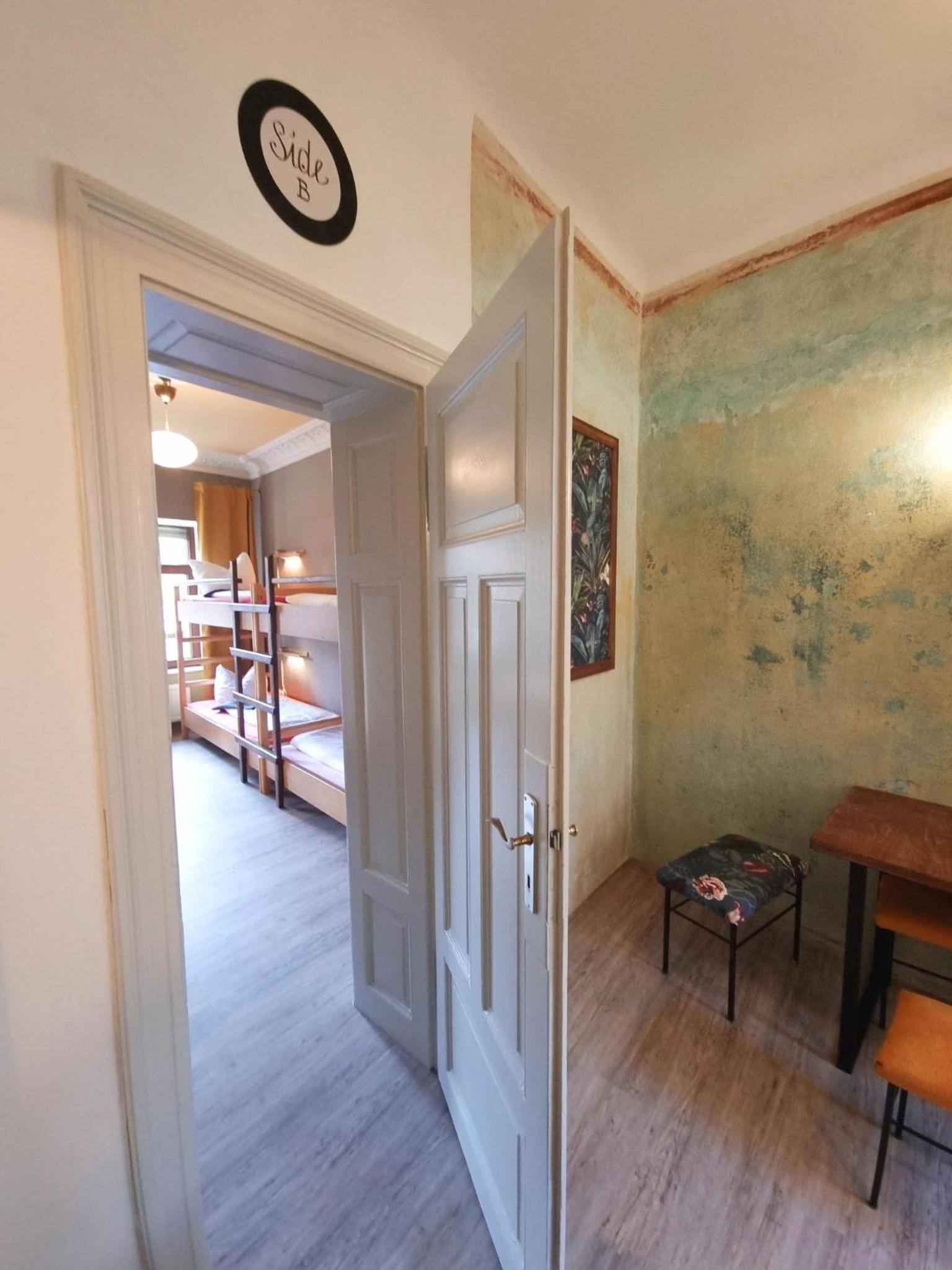 Hostel Lollis Homestay Dresden