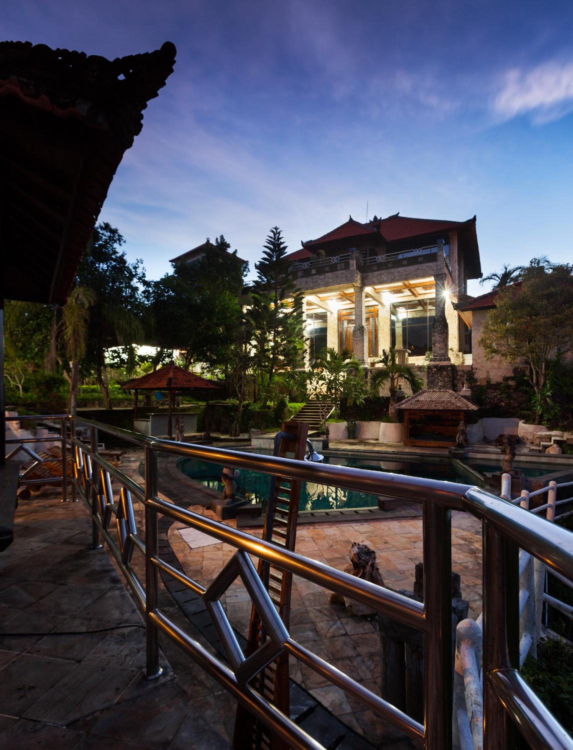 Uluwatu Mansion Villas