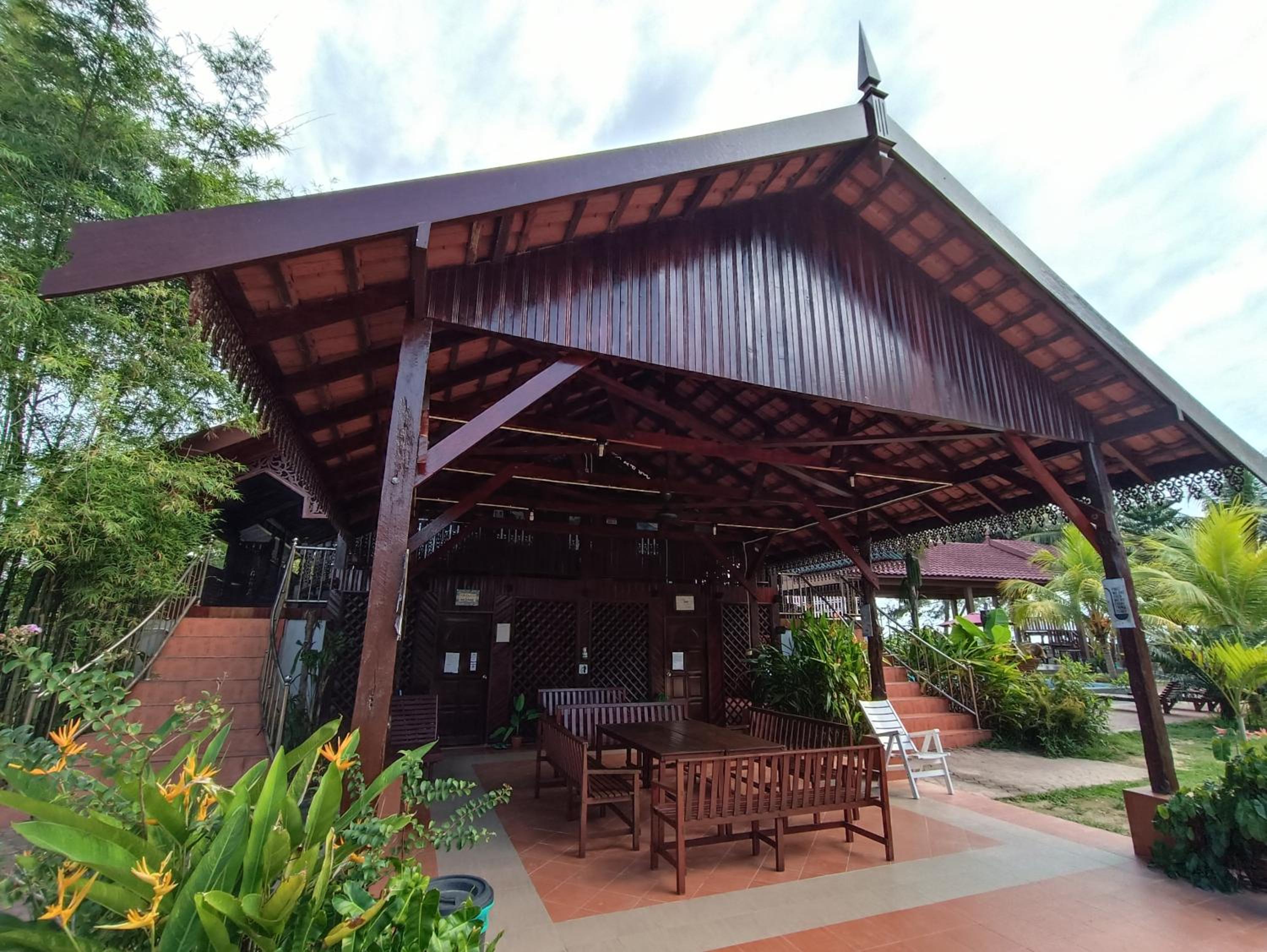 Bayu Beach Penarek