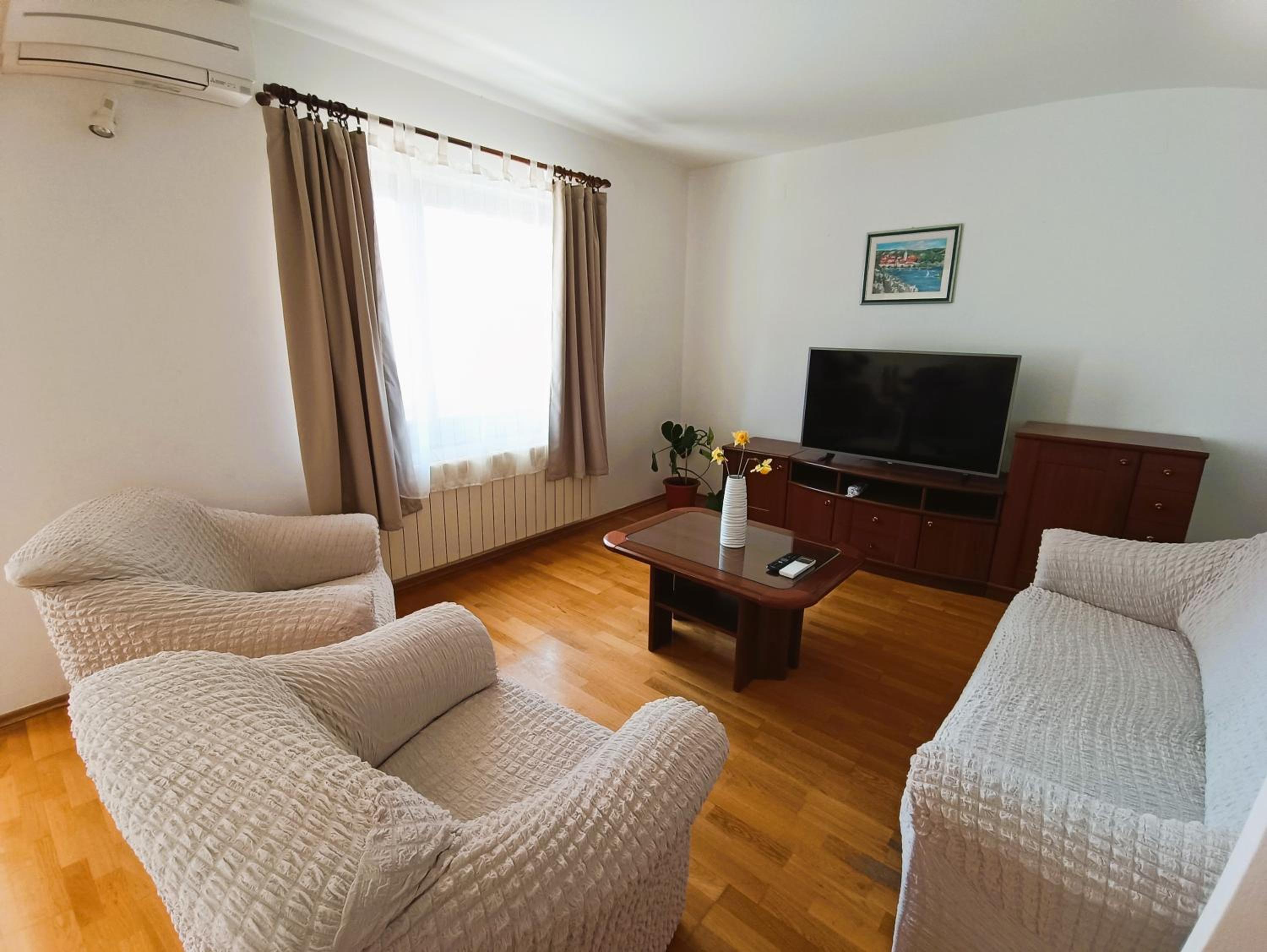 Apartment Katarina