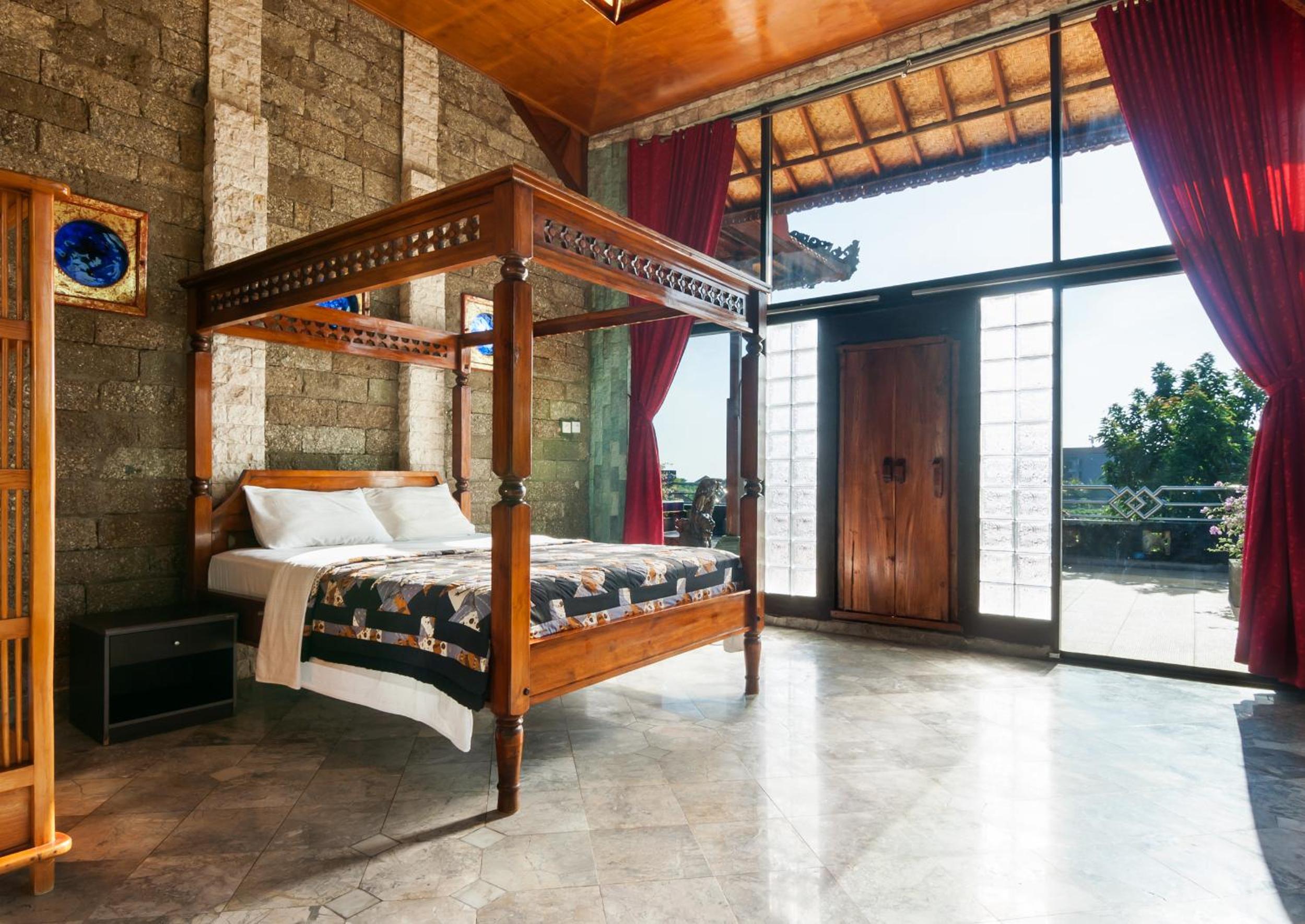 Uluwatu Mansion Villas