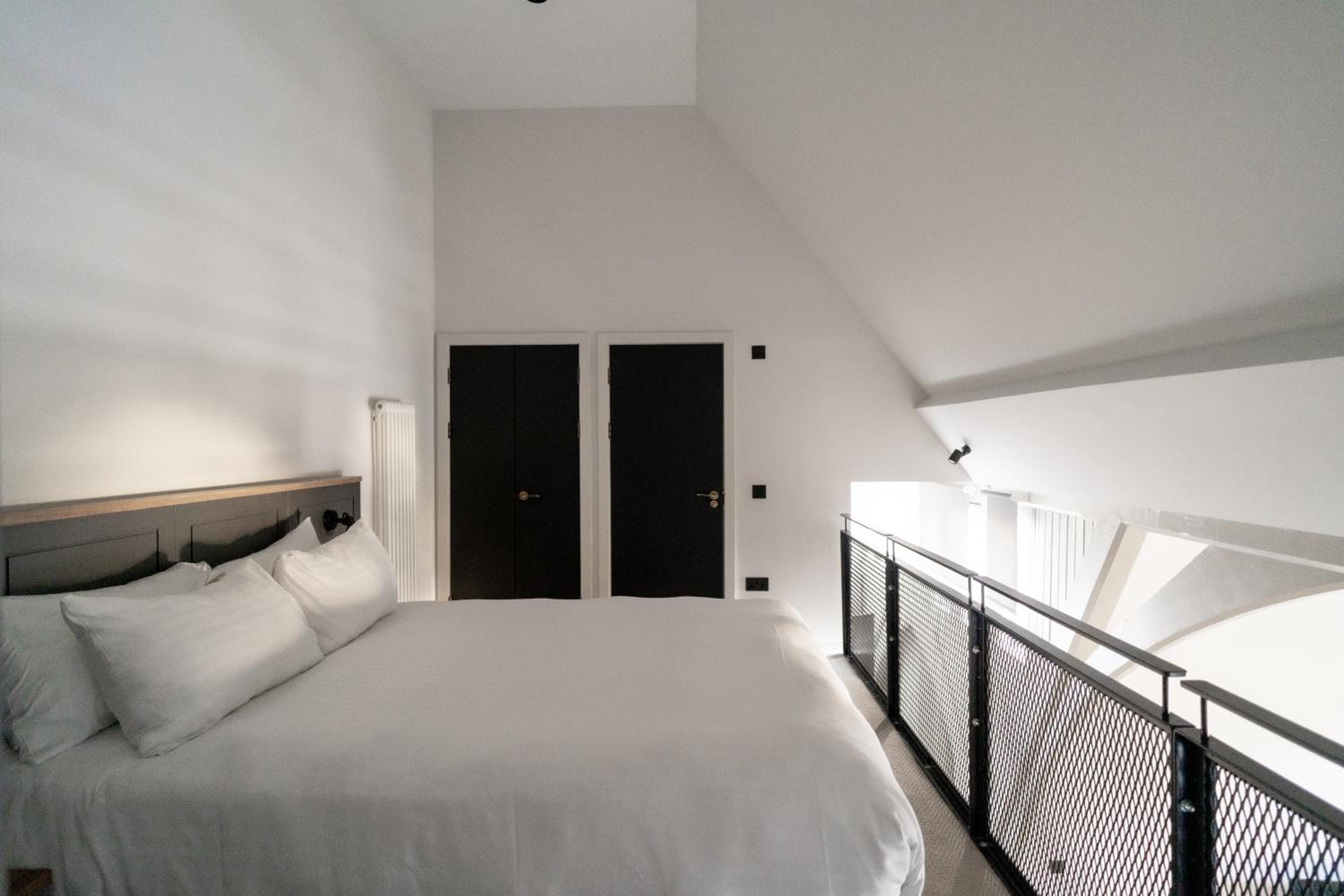 Linton Collection - Blackfriars Lofts