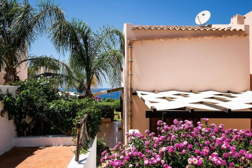 Villa Grecale Macari