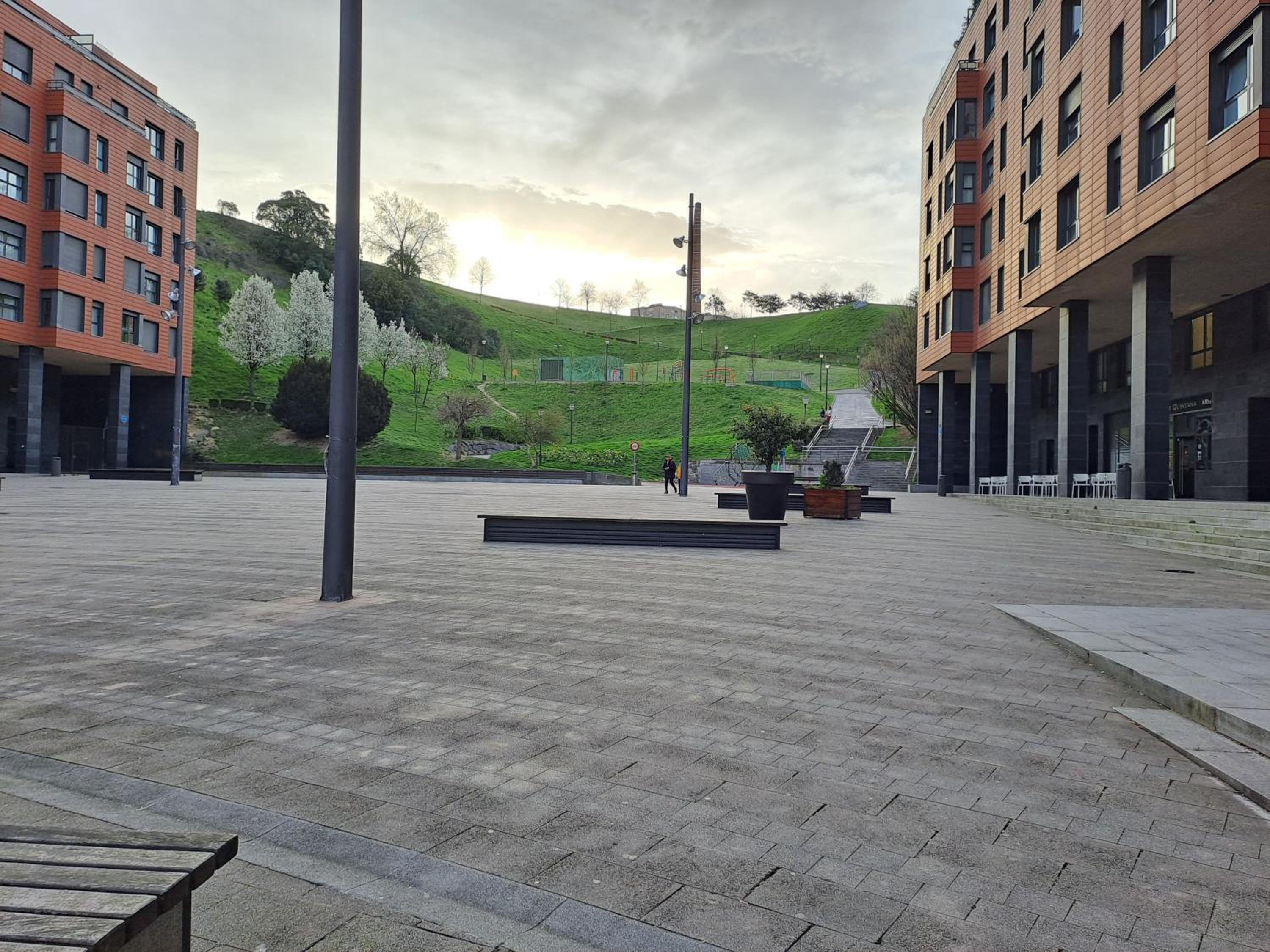 Apartamento en el centro con garaje directo.