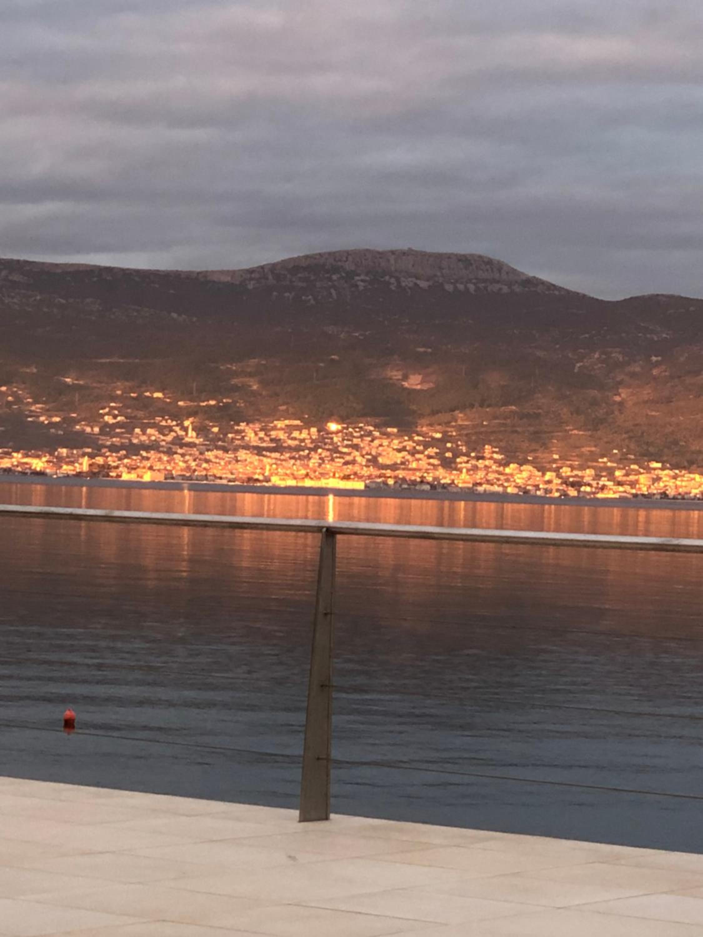 SEJOUR DE RÊVE DANS VILLA de luxe sur la plage en famille ,amis ,et animaux view 4