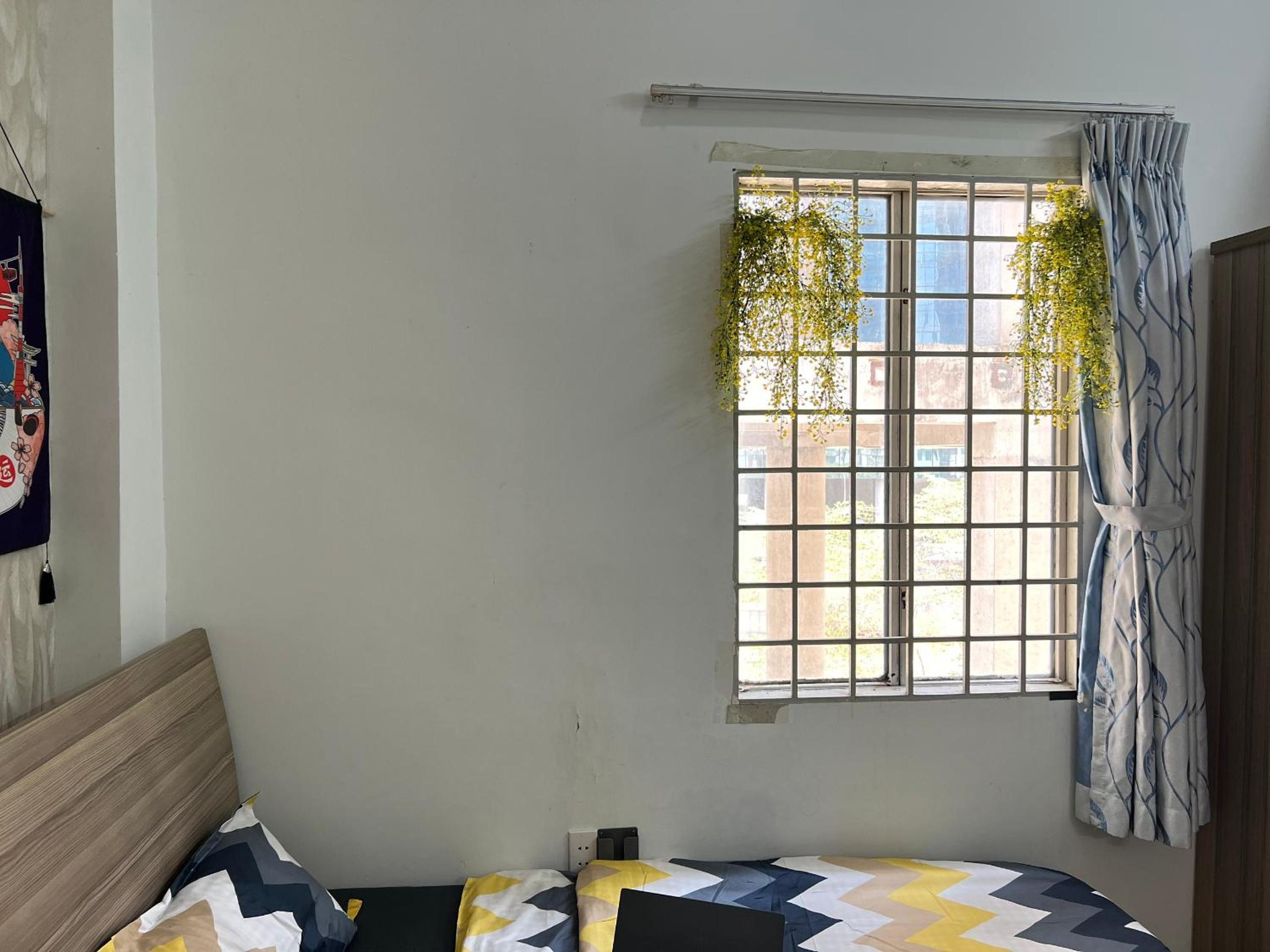 SAkURA Private Room 201 -Cheap-Saigon