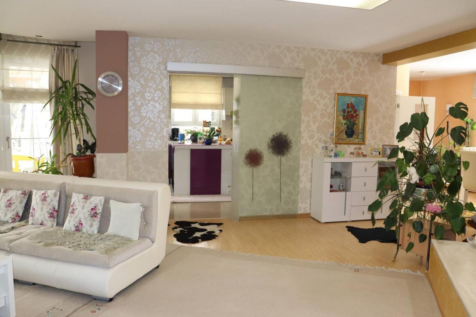 Holiday Home Uma