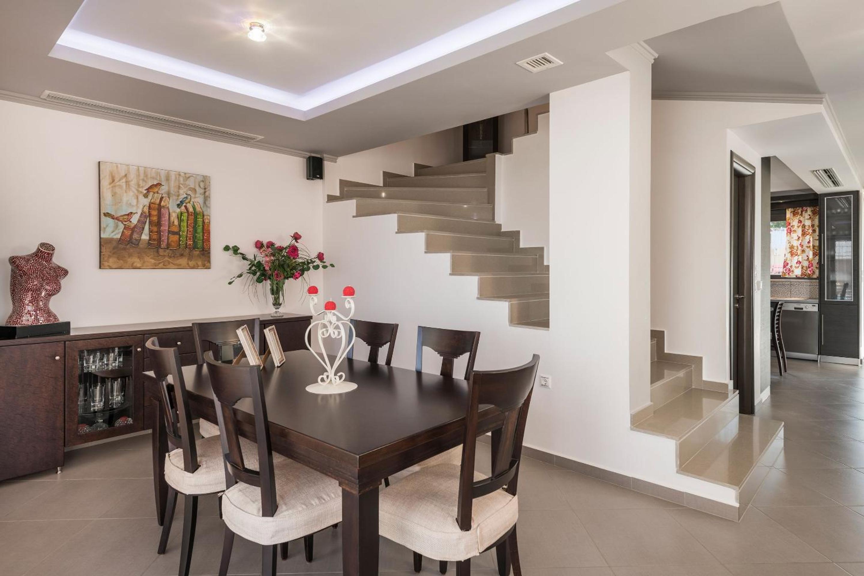 Villa Antoni view 4