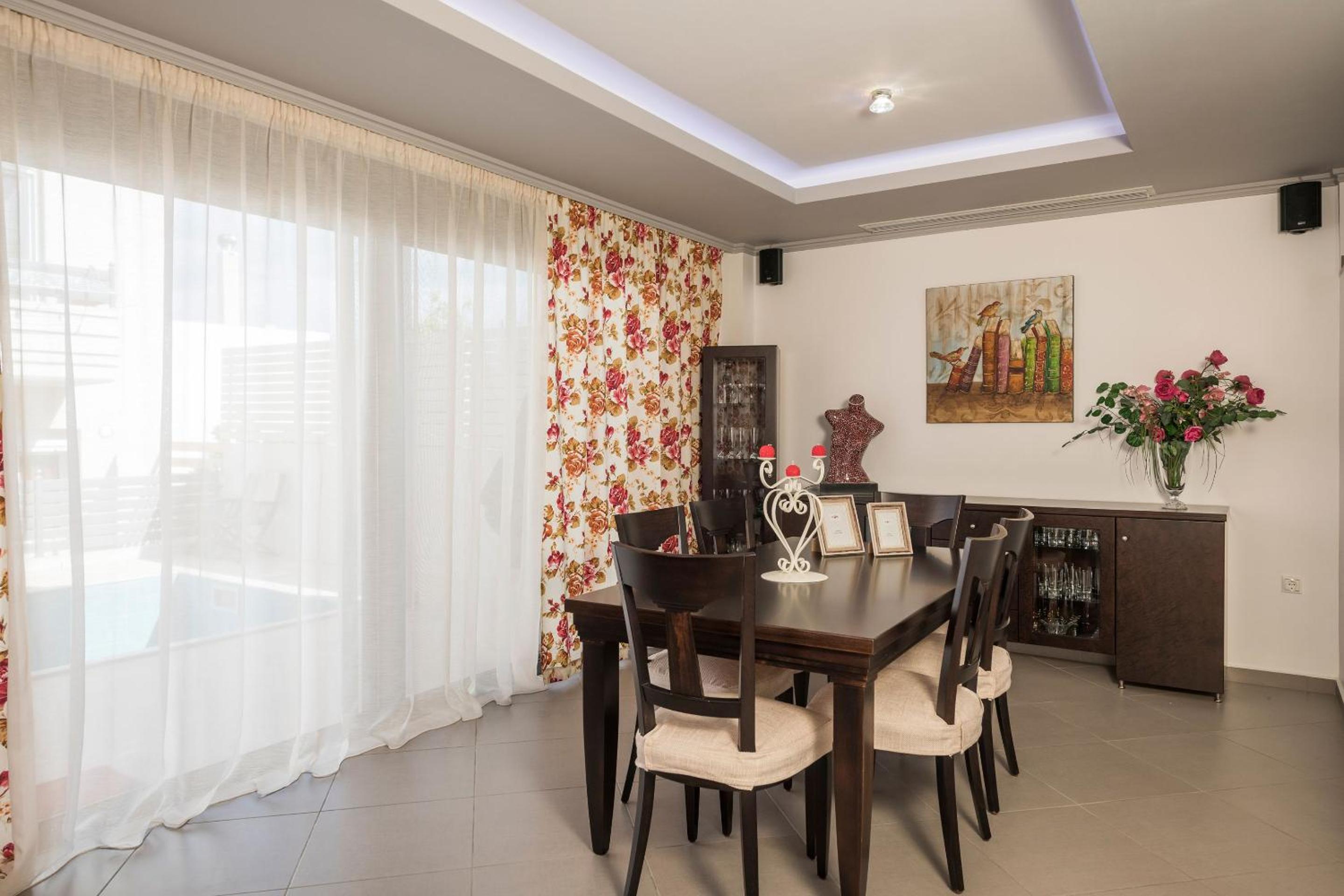 Villa Antoni view 5
