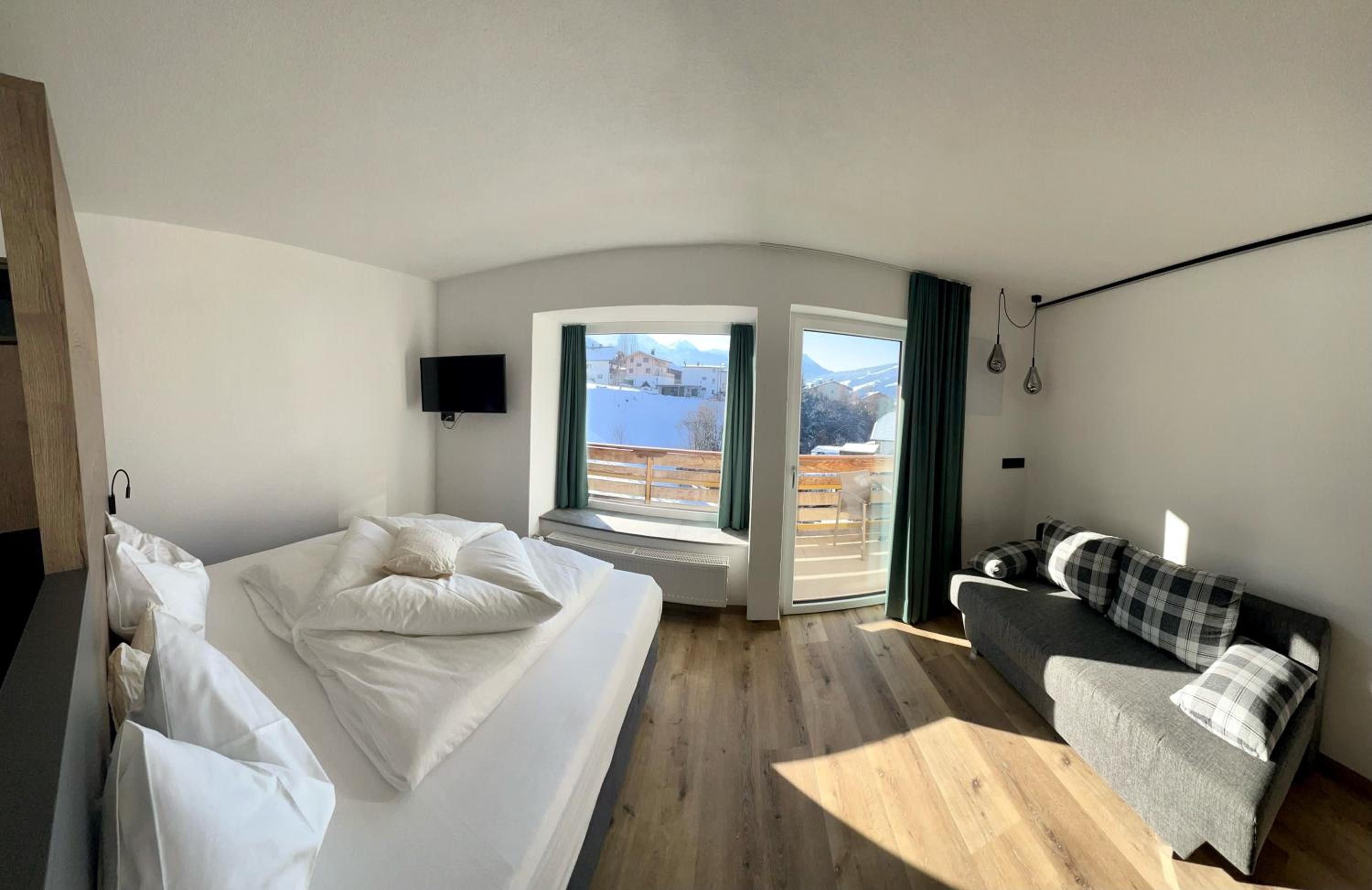 Schmalzlhof Hotel & Apartments