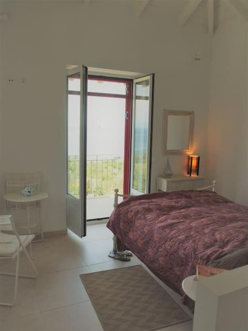 Seaview lovely Villa
