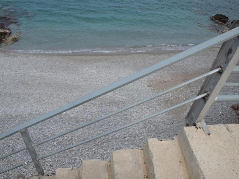 Seaview lovely Villa