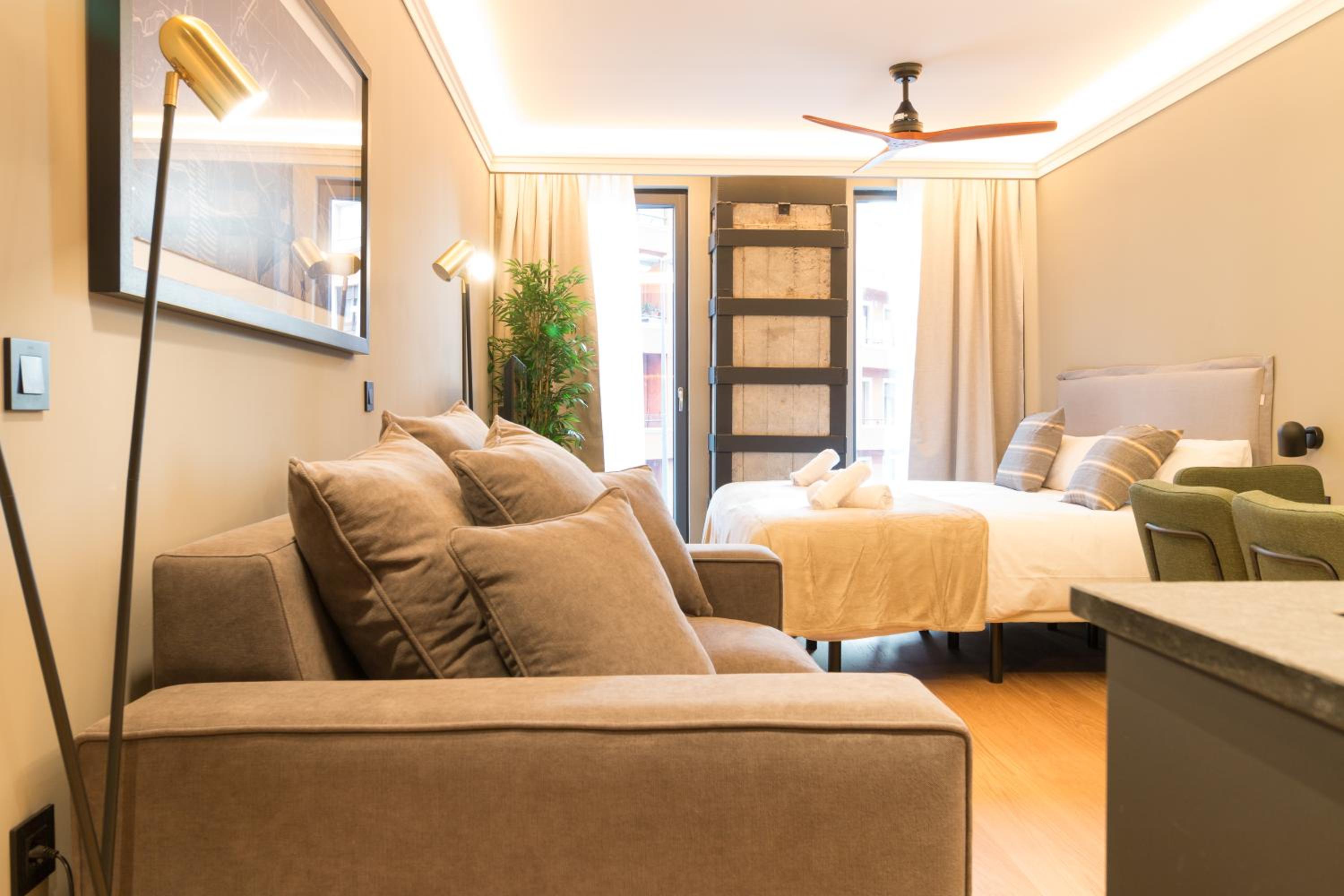 Old Town Apartments by Staynnapartments