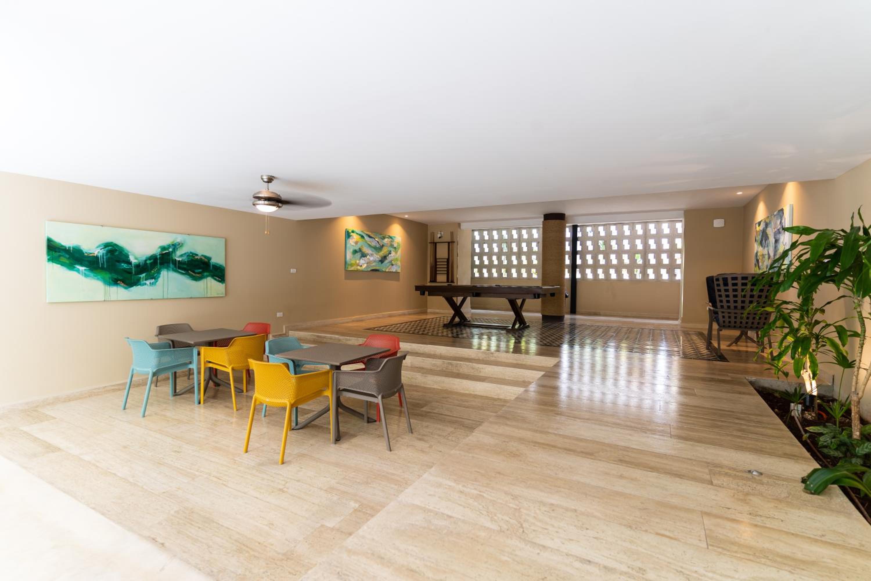 lounge
