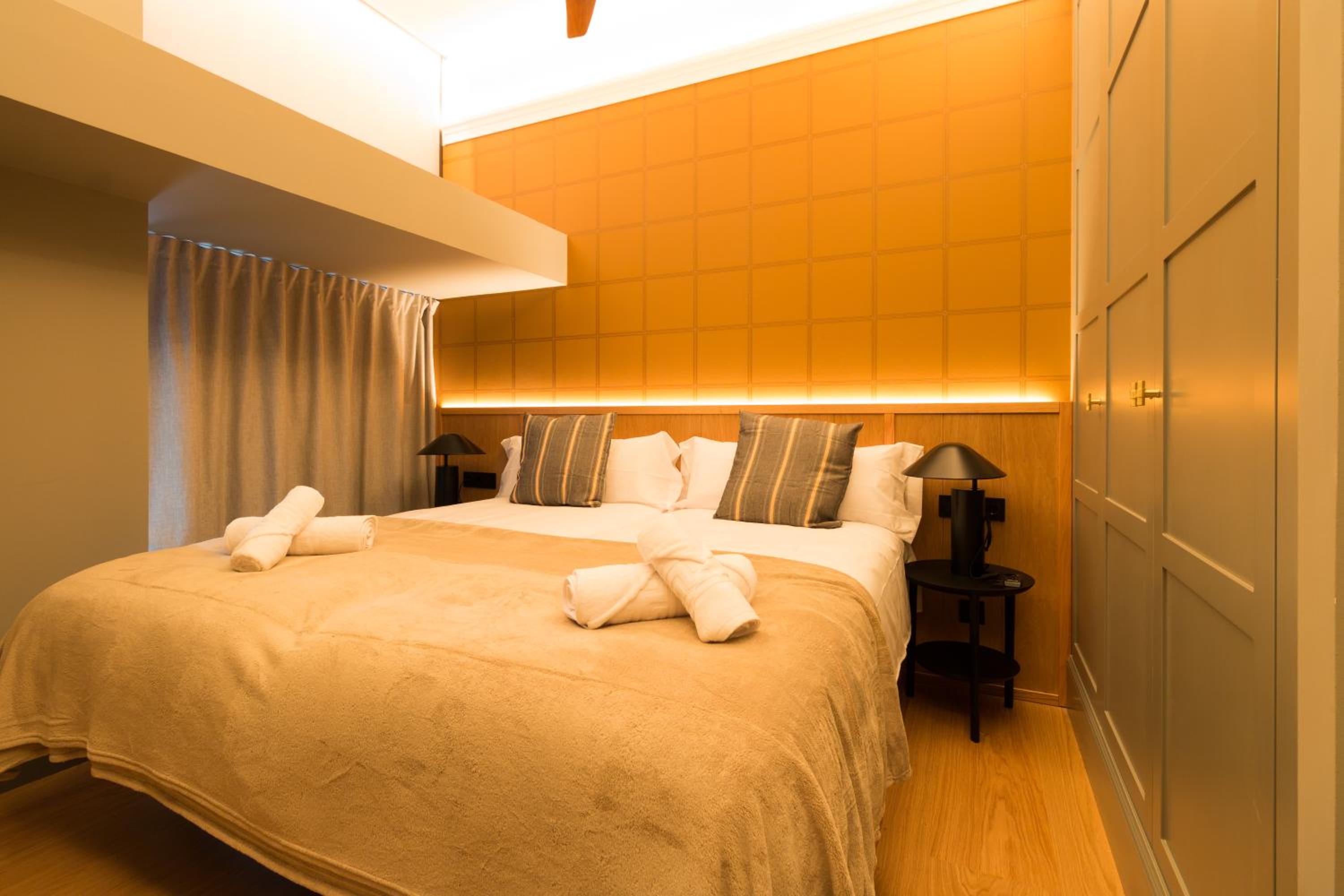 Old Town Apartments by Staynnapartments