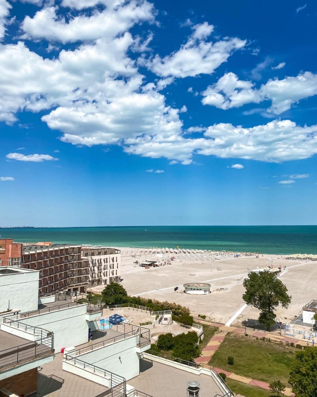 Senior Apartment- 3 room- Luxury Residence Mamaia view 3
