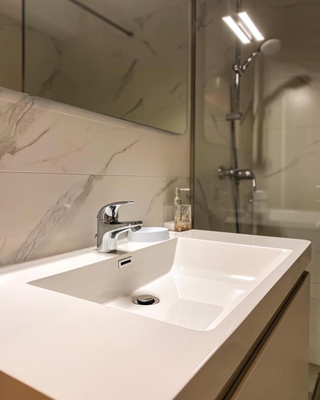 Senior Apartment- 3 room- Luxury Residence Mamaia view 4