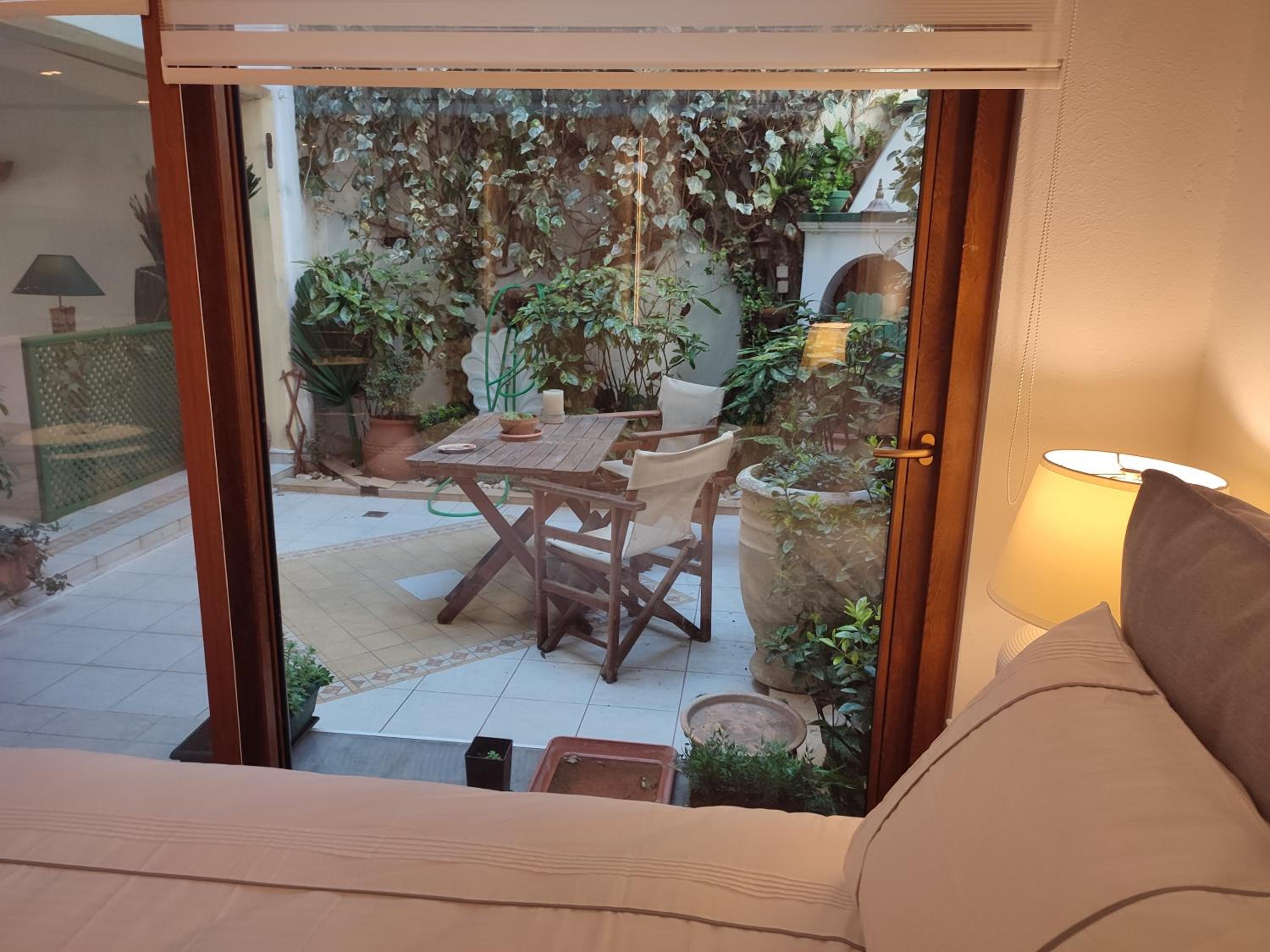 Studio Apollonia photo 2