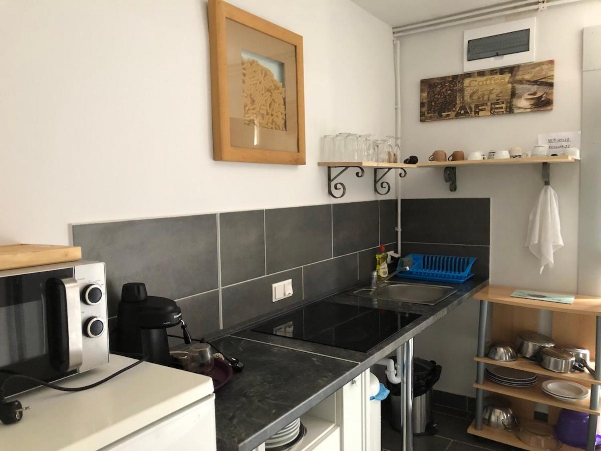 Három Tarka Macska Apartmanok