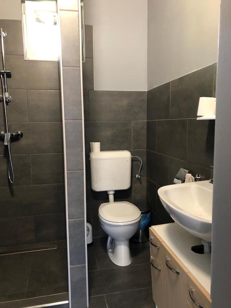 Három Tarka Macska Apartmanok