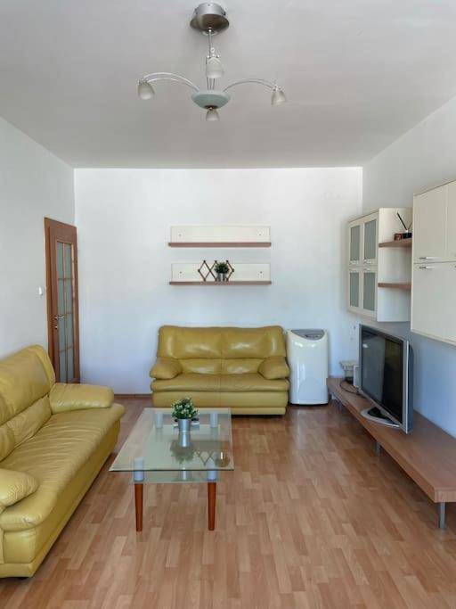 Apartmán Obchodná