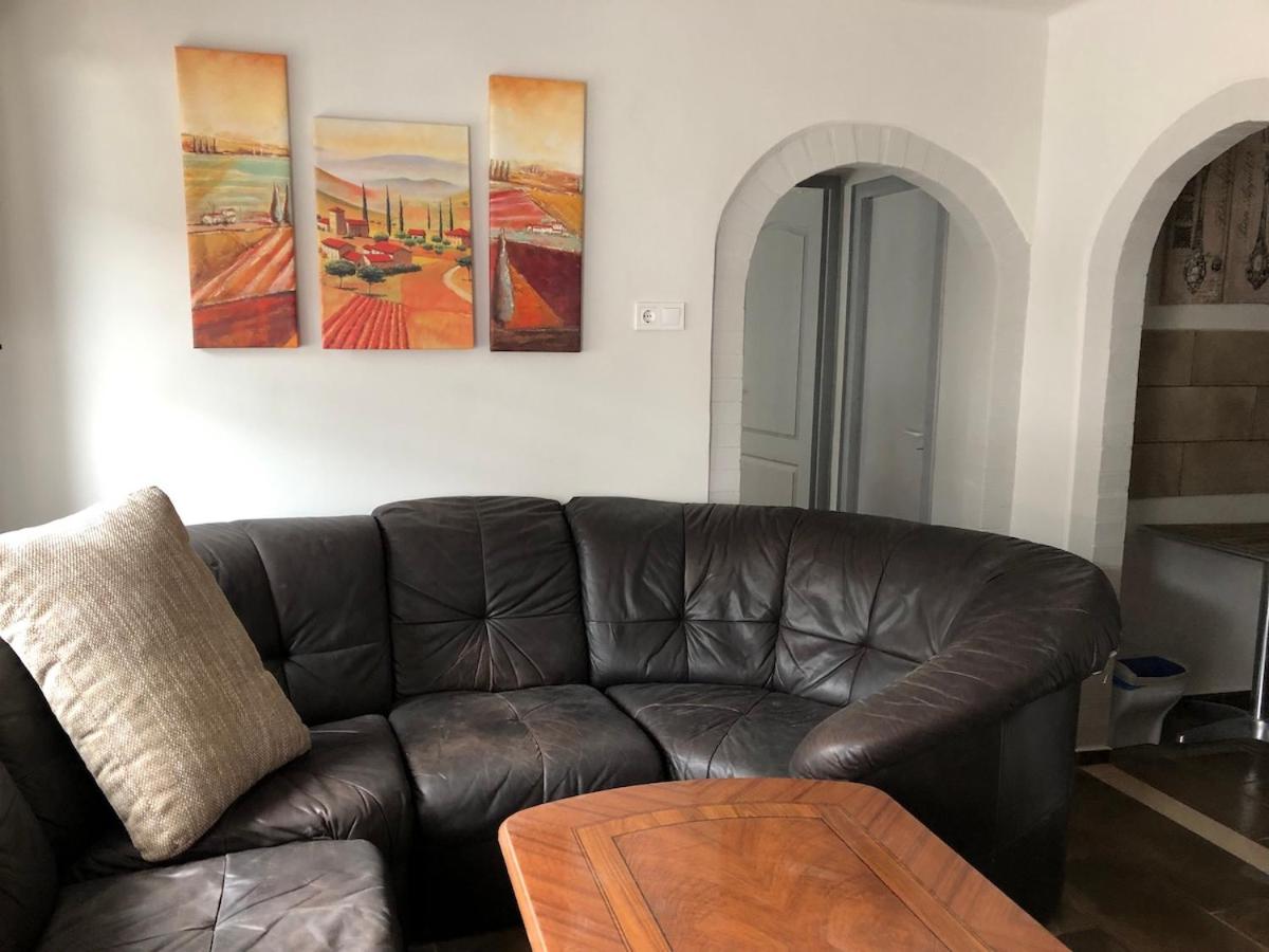 Három Tarka Macska Apartmanok